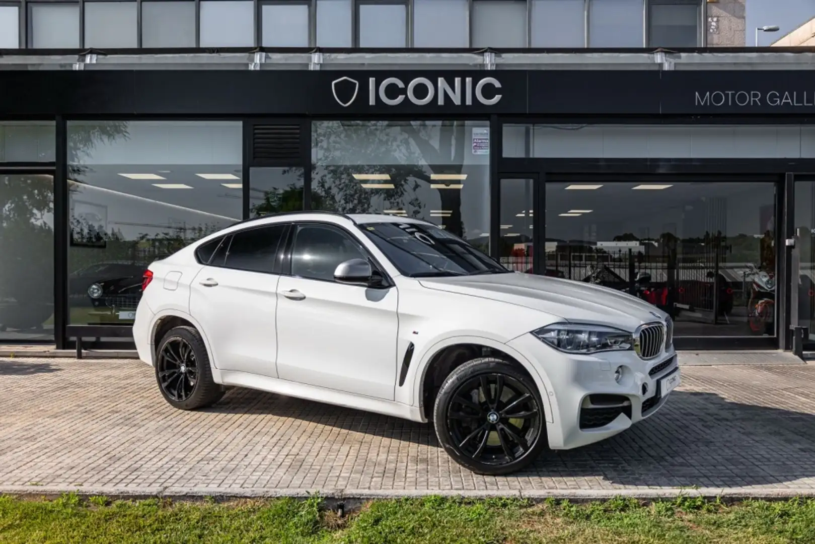 BMW X6 xDrive M50dA Blanc - 1