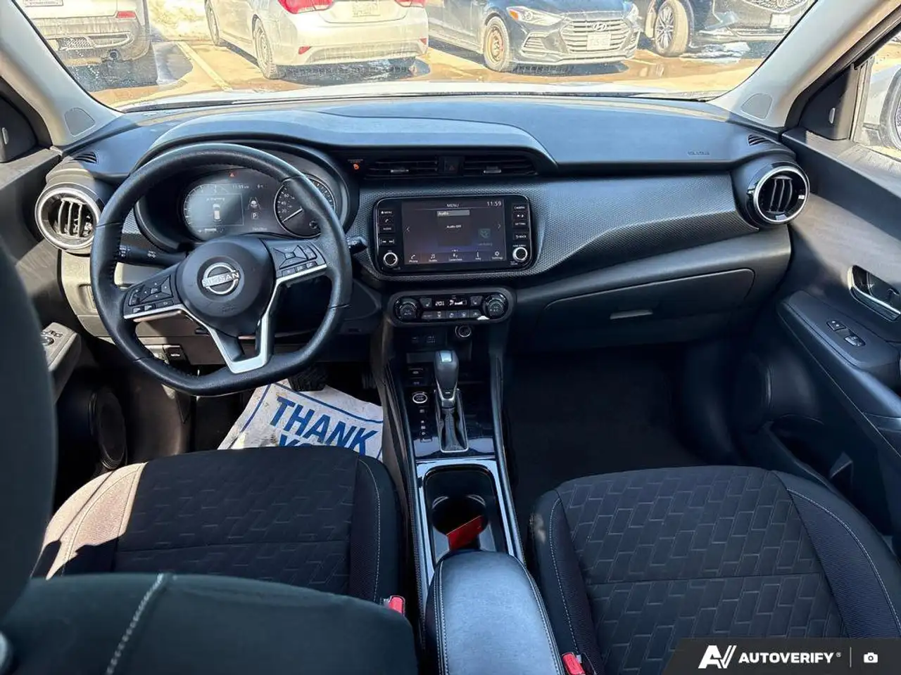 Nissan Kicks снимка Nissan Kicks