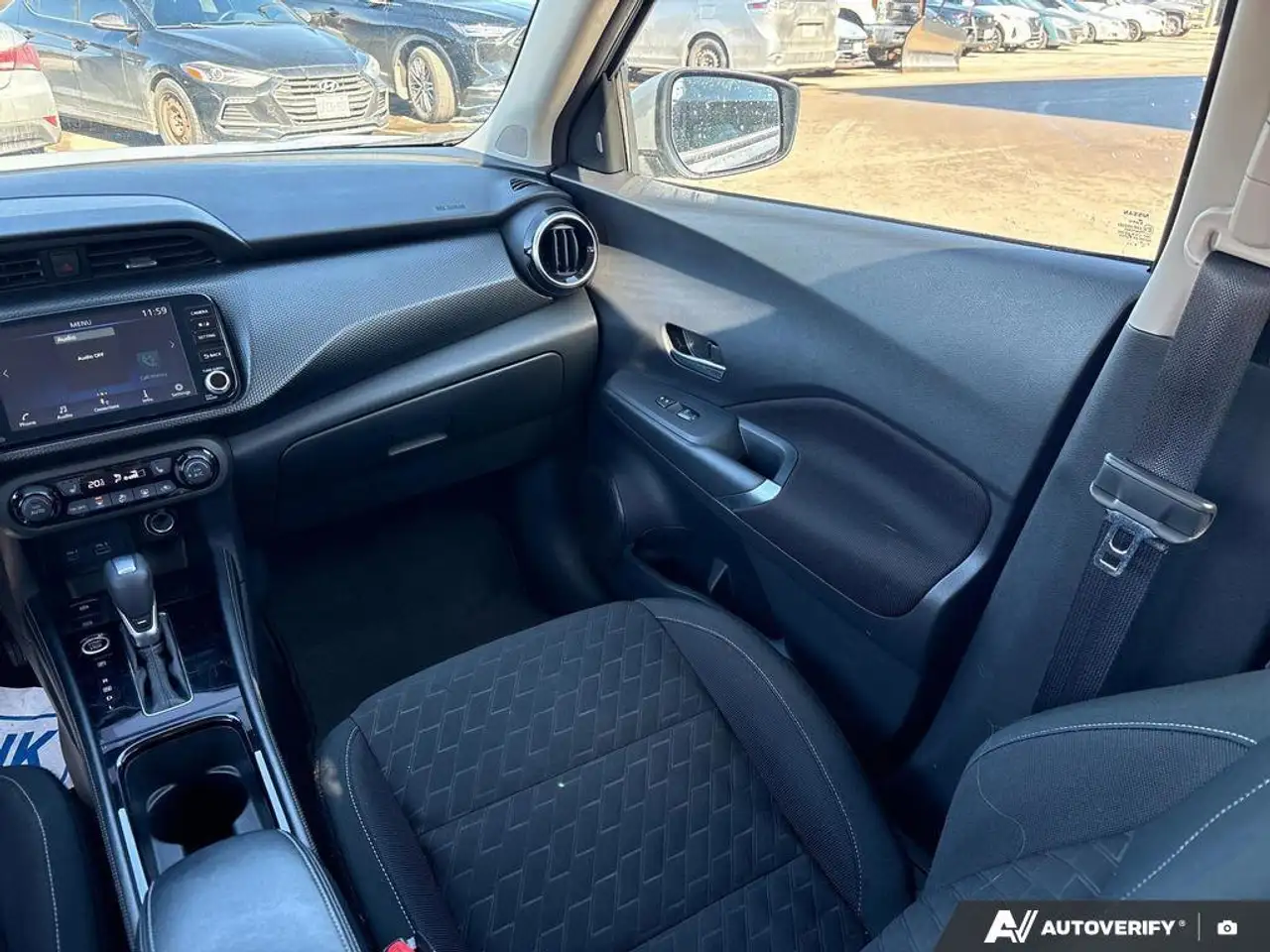 Nissan Kicks снимка Nissan Kicks