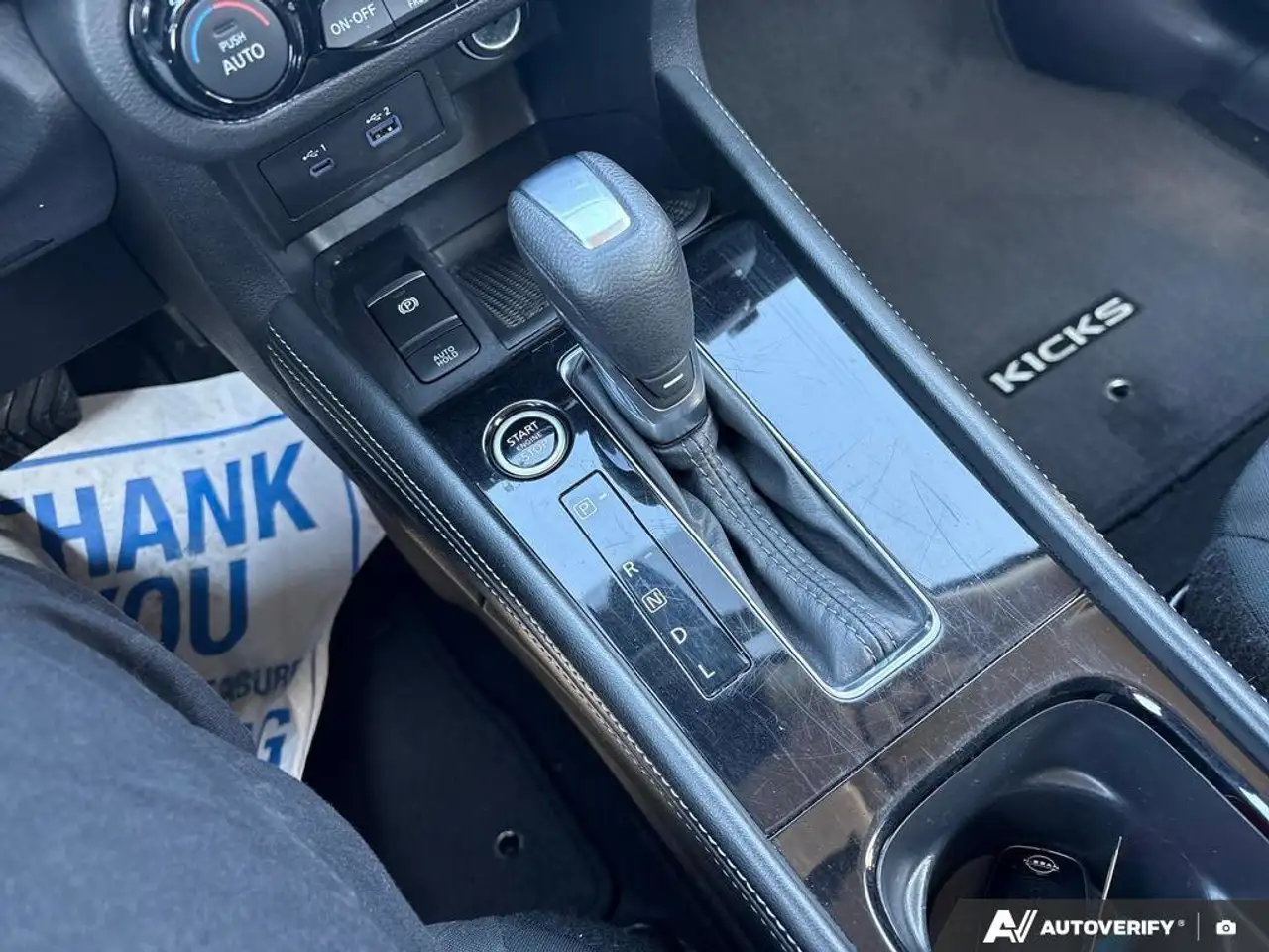 Nissan Kicks снимка Nissan Kicks