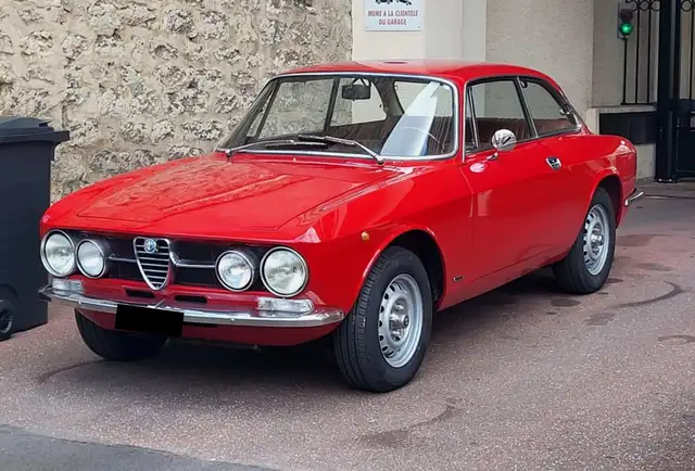 Alfa Romeo Giulia GT