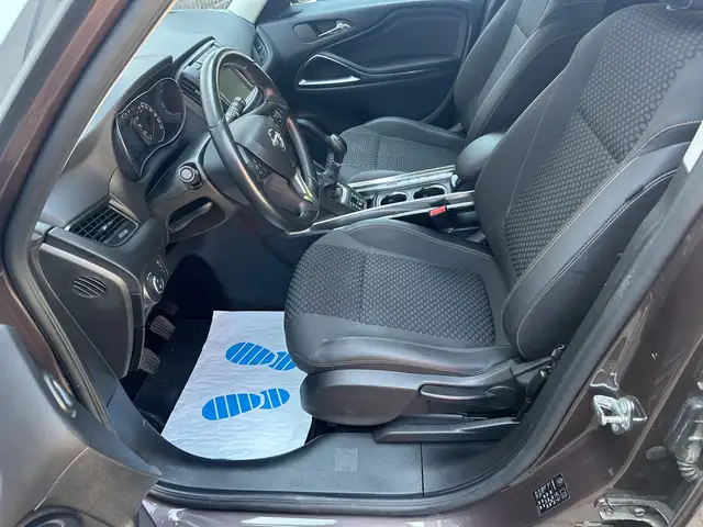 Opel Zafira view 12