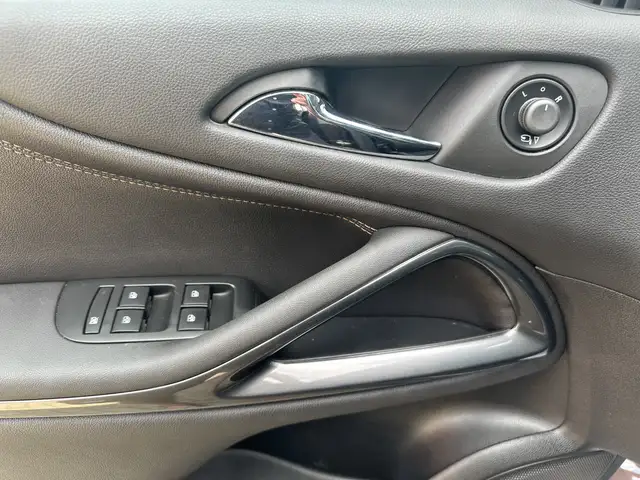 Opel Zafira view 10