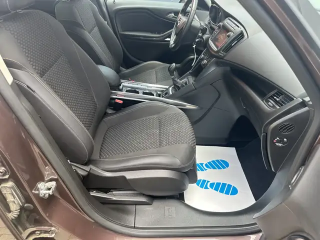 Opel Zafira view 13