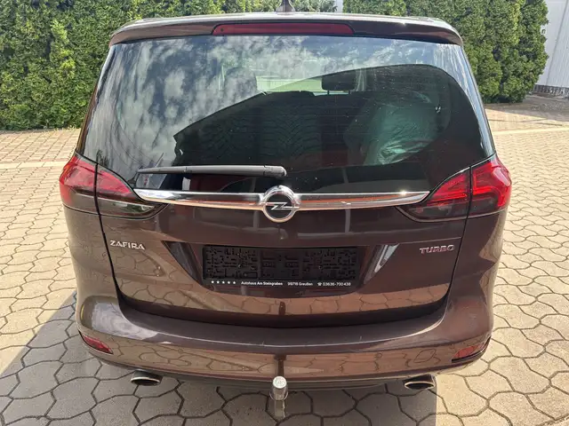 Opel Zafira view 5