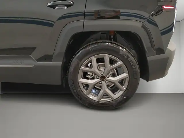 Jeep Compass view 13