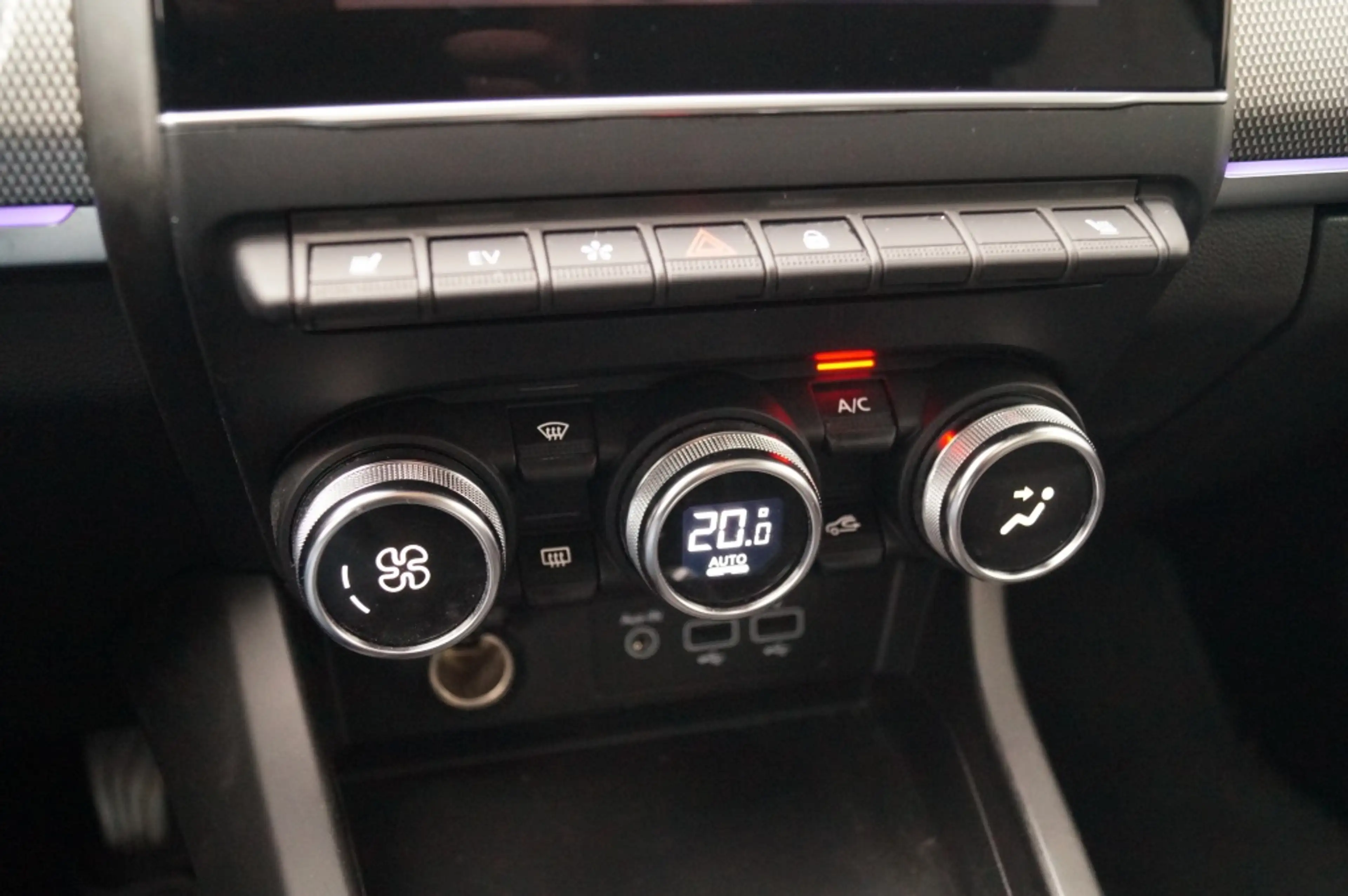 Renault Arkana 1.6 E-Tech Hybrid 145 Intens -SOH98%-PANO-LEER-TRE — photo 19