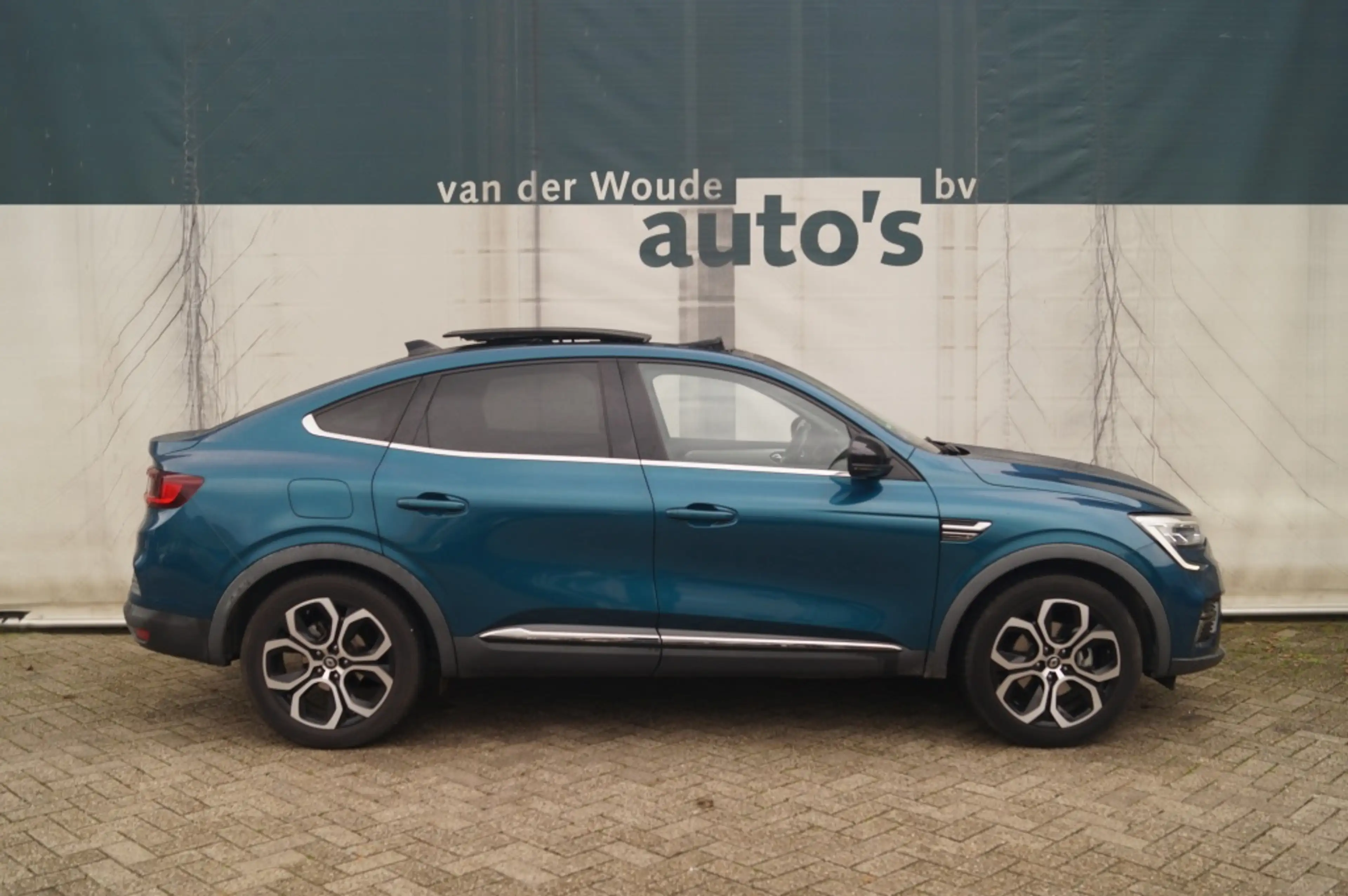 Renault Arkana 1.6 E-Tech Hybrid 145 Intens -SOH98%-PANO-LEER-TRE — photo 2