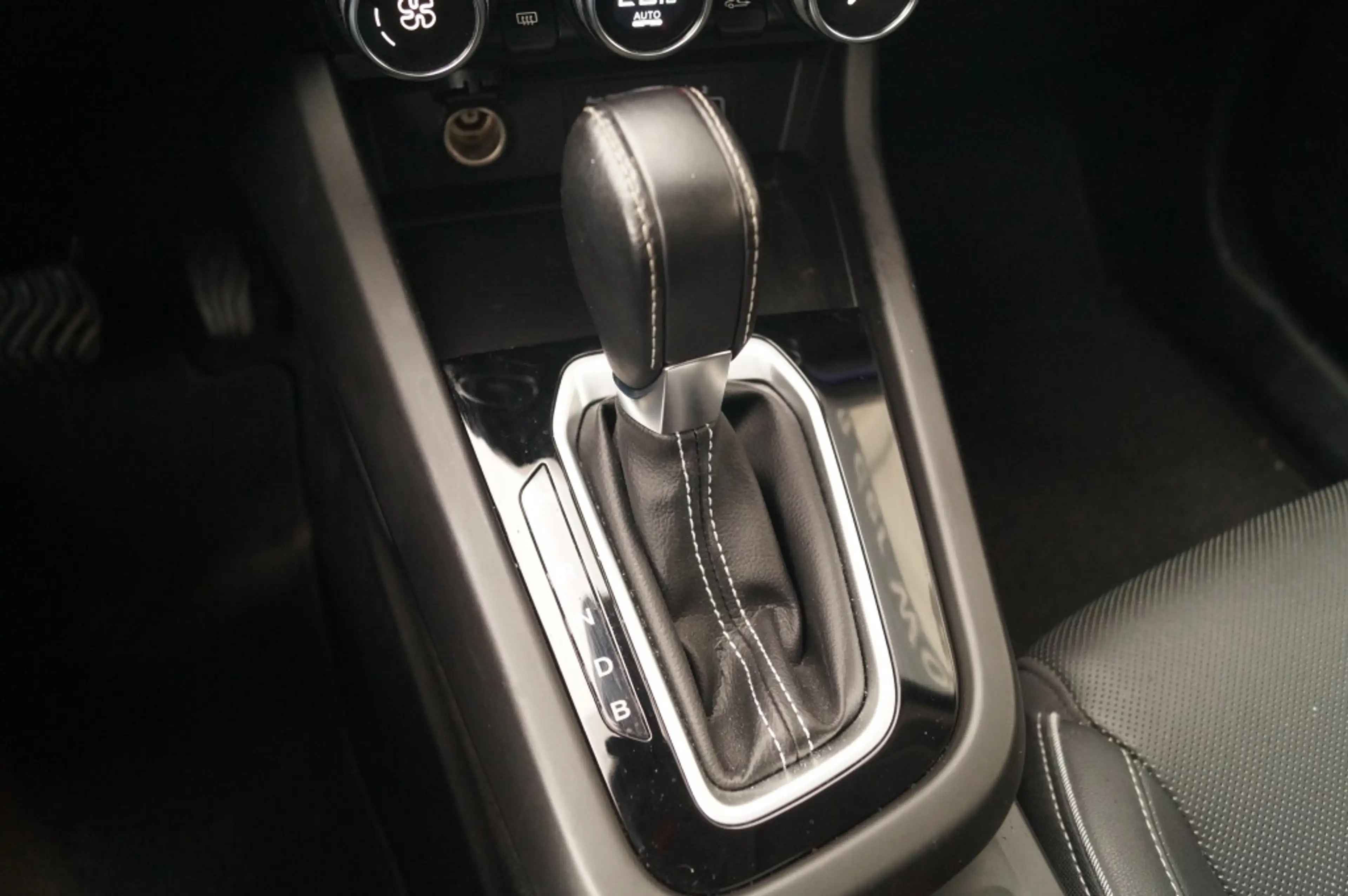 Renault Arkana 1.6 E-Tech Hybrid 145 Intens -SOH98%-PANO-LEER-TRE — photo 20