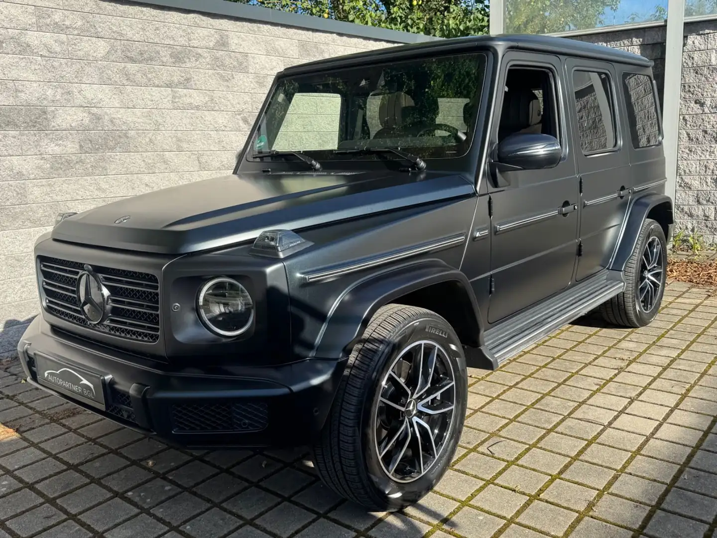 Mercedes-Benz G 400 d/AMG/Superior/Designo Magno/Massage/Sounds Schwarz - 1
