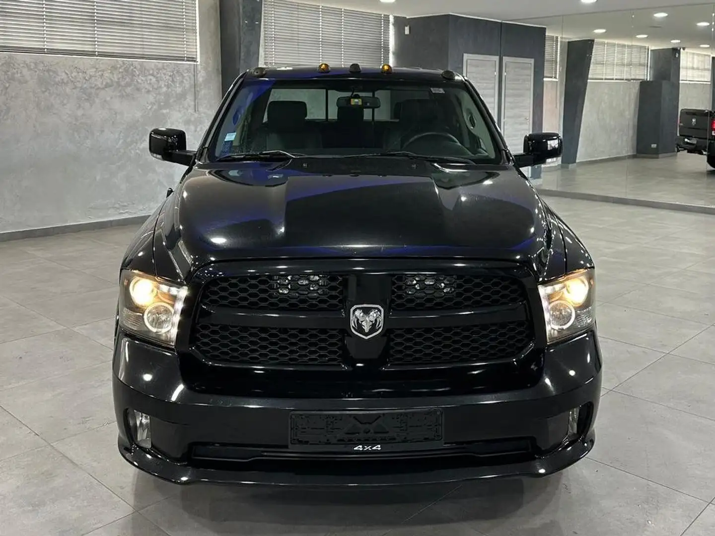 Dodge RAM Ram 5.7 HEMI V8 Fekete - 1