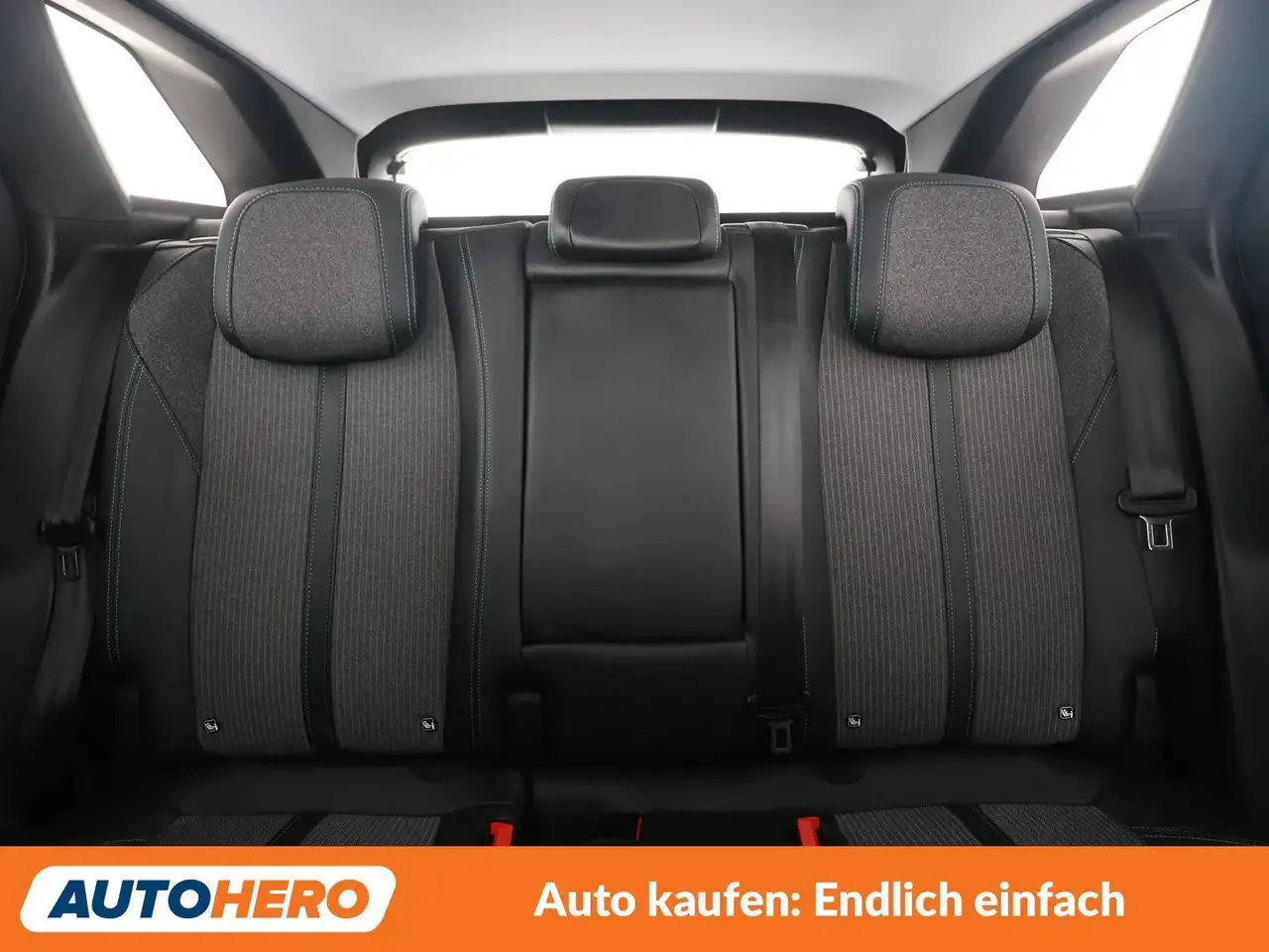 Peugeot 3008 1.5 Blue-HDi Allure 15