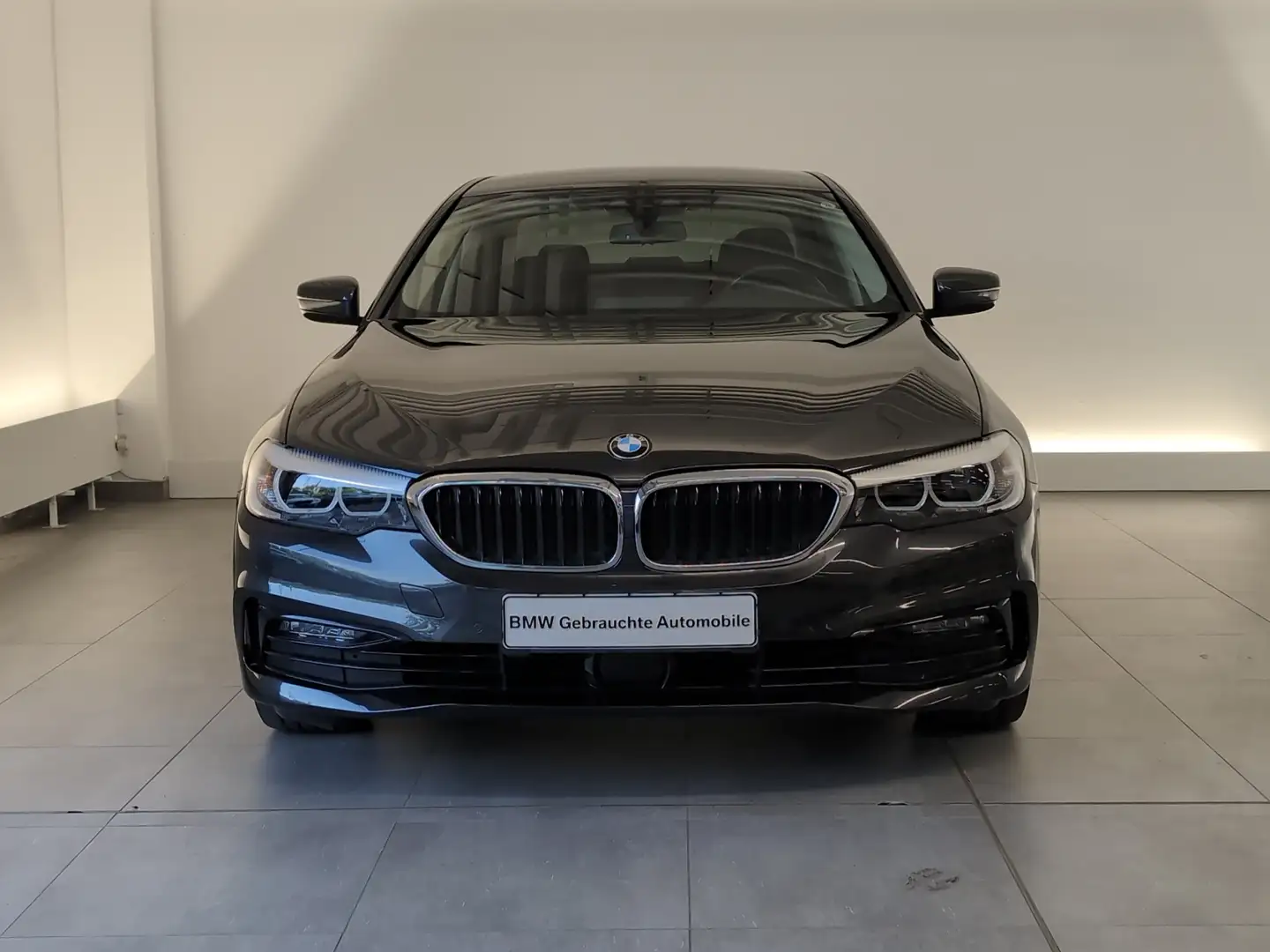 BMW 530 i xDrive Limousine Sport Line DAB/SHZ/LED DAB/SHZ/ Grau - 2
