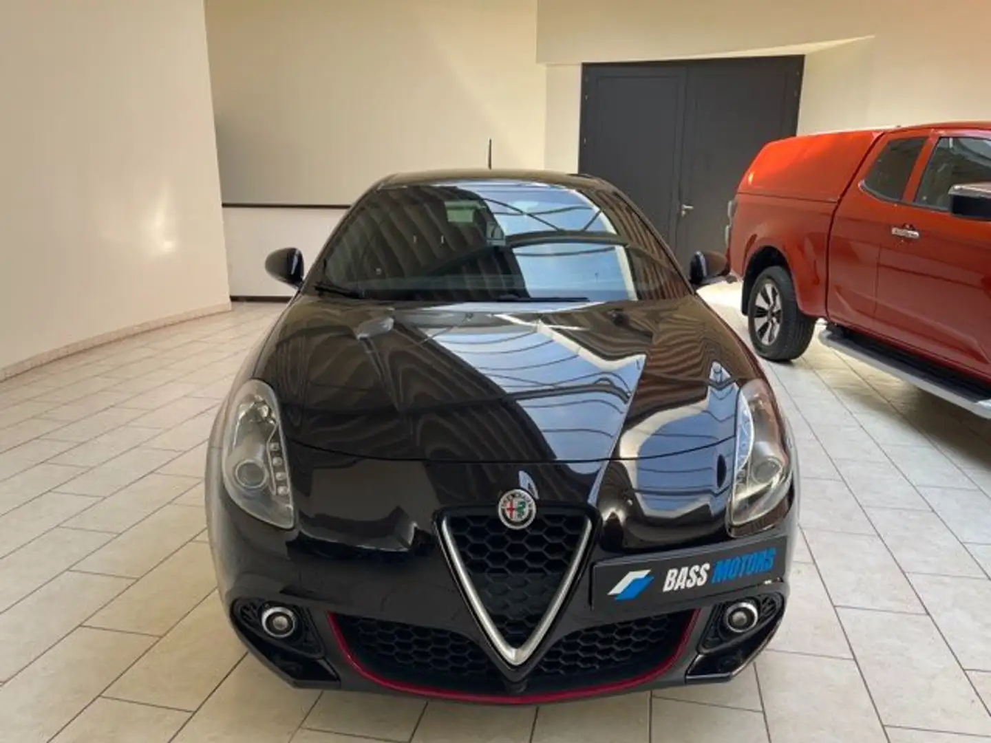 Alfa Romeo Giulietta Giulietta 1.4 TB 16V Zwart - 2