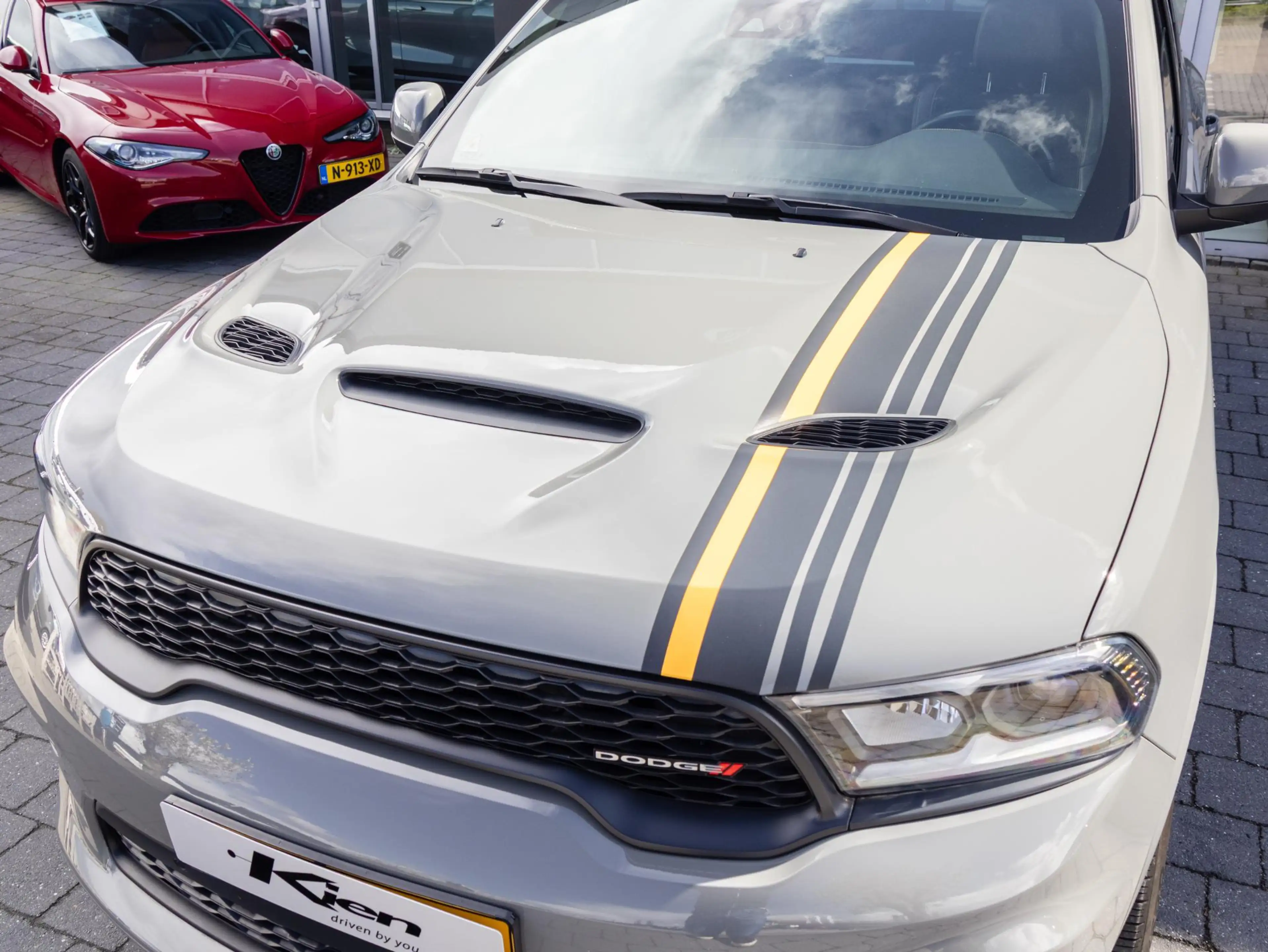 Dodge Durango R/T 5.7L V8 Dodge Durango R/T 5.7L HEMI V8 | VAN | — photo 35