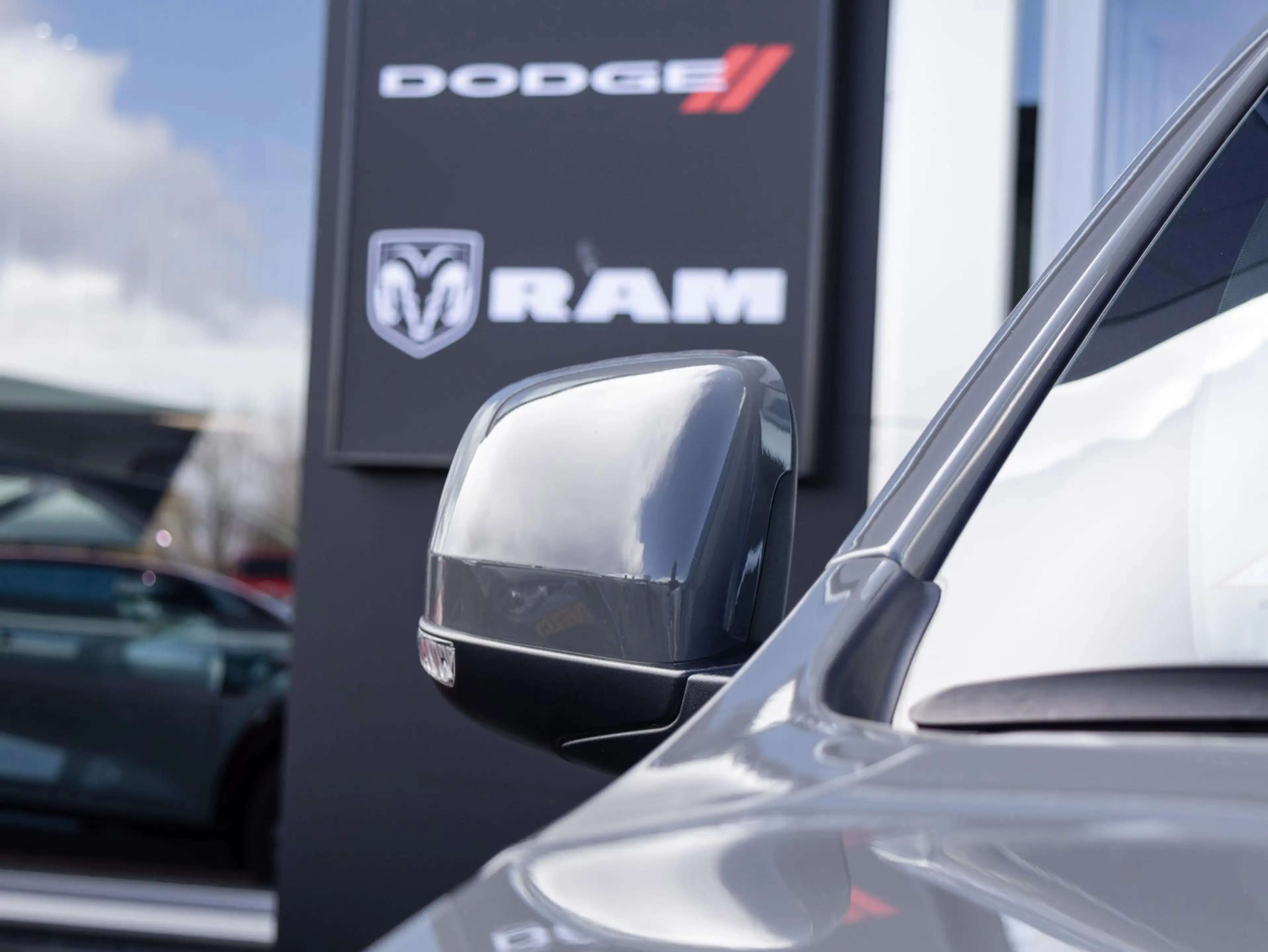 Dodge Durango R/T 5.7L V8 Dodge Durango R/T 5.7L HEMI V8 | VAN | — photo 39