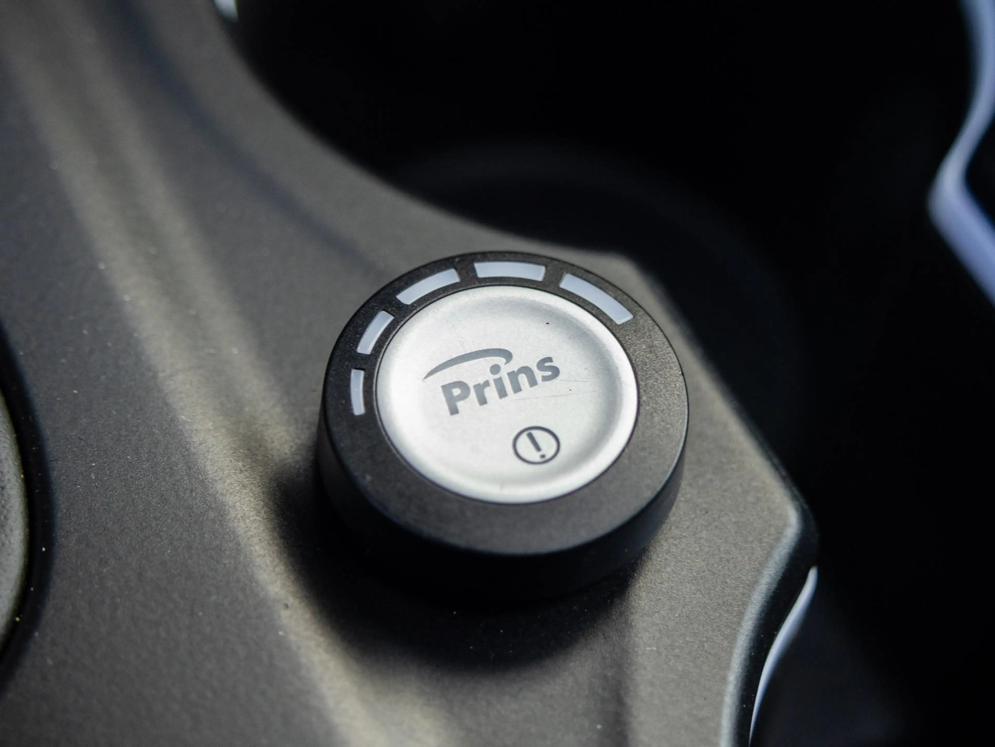 Dodge Durango R/T 5.7L V8 Dodge Durango R/T 5.7L HEMI V8 | VAN | — photo 12