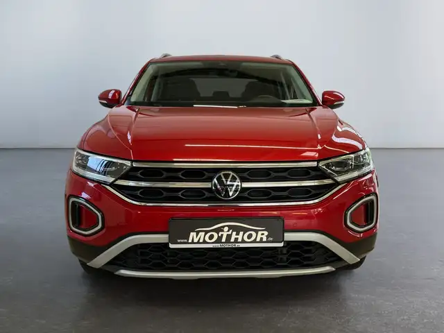 Volkswagen T-Roc view 6