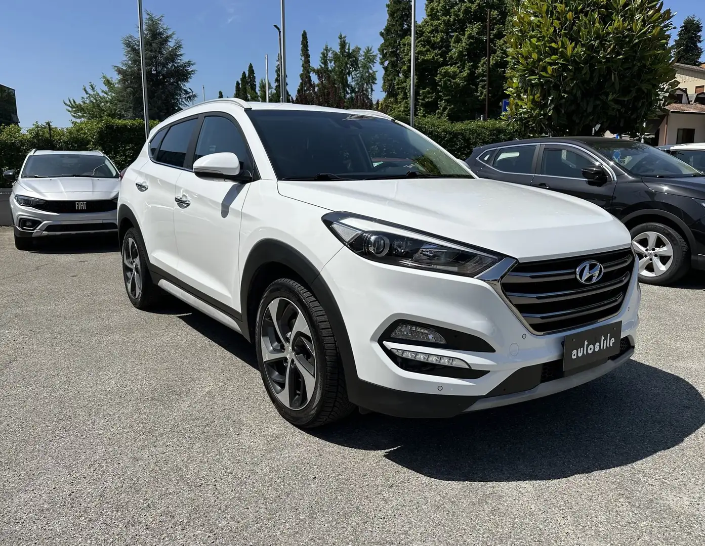 Hyundai TUCSON 1.7 CRDi XPossible Bianco - 2