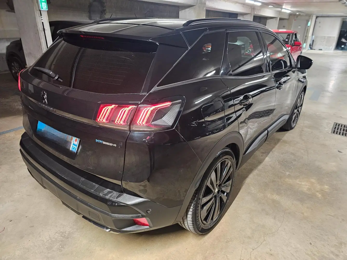 Peugeot 3008 HYbrid4 2.0 HDi 163ch FAP ETG6 + Electric 37ch - 2