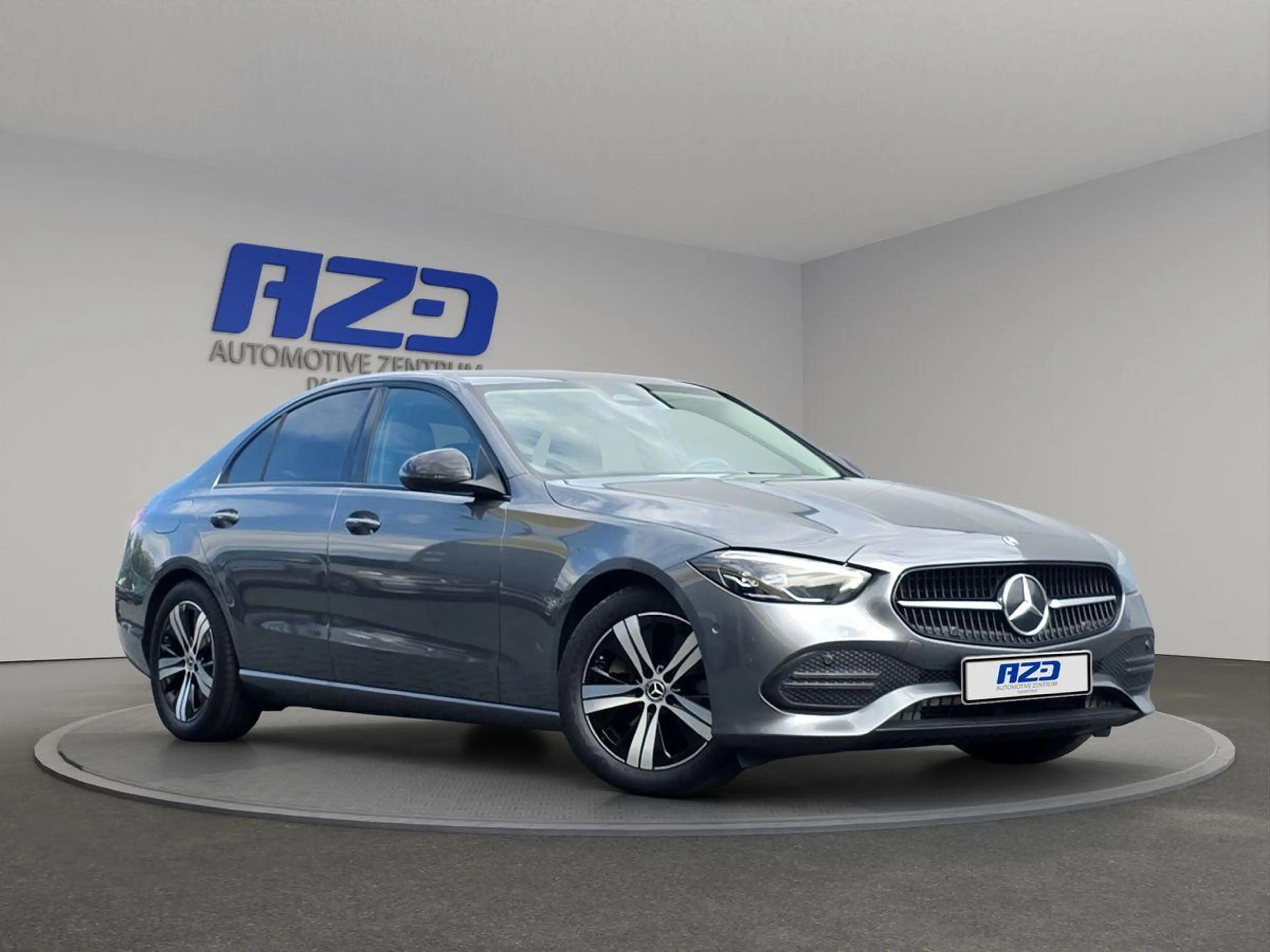 Mercedes-Benz C 220 d 9G-AUTOM STANDHZ DISTRONIC R-KAM APP LED — photo 3