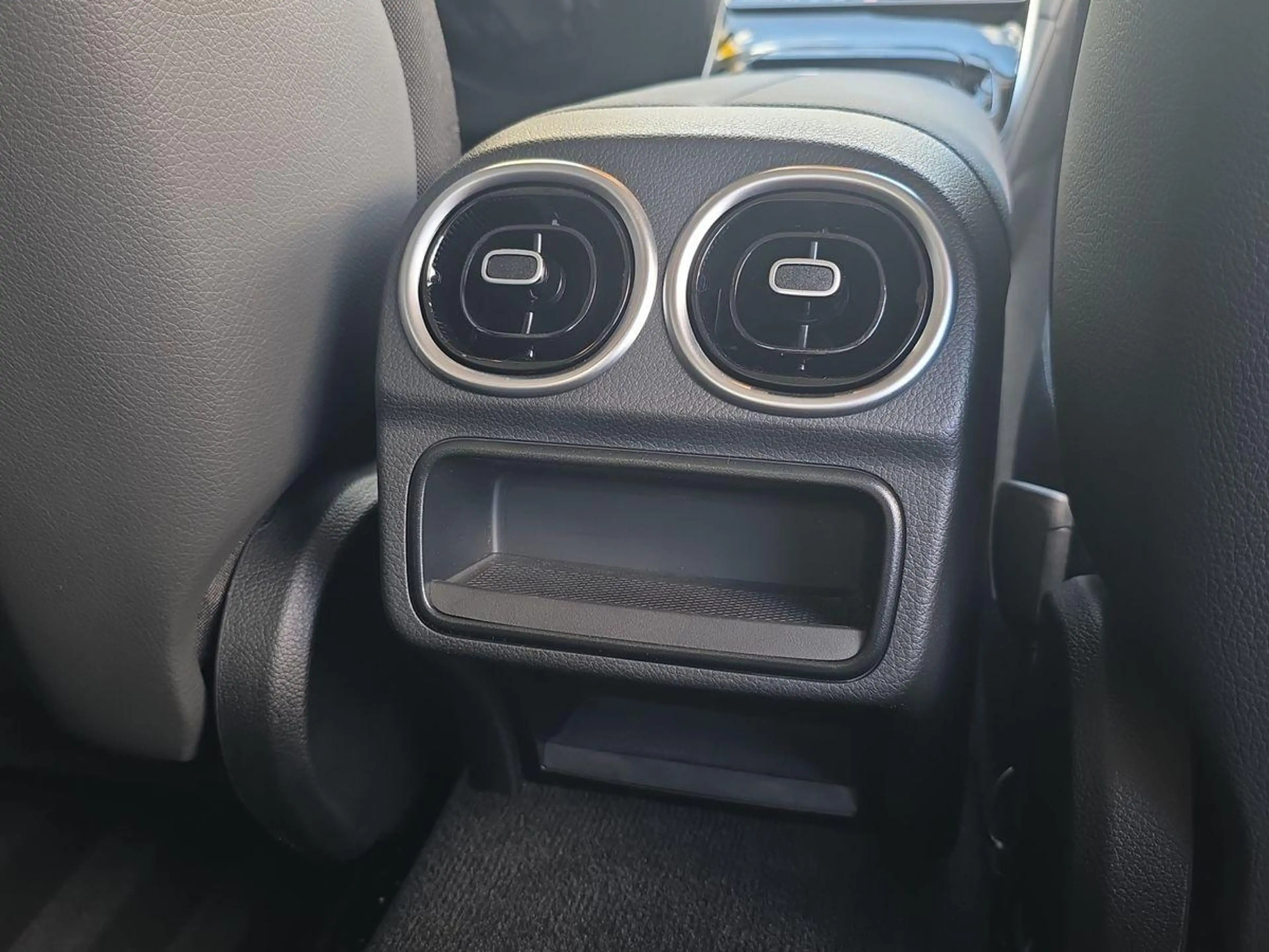 Mercedes-Benz C 220 d 9G-AUTOM STANDHZ DISTRONIC R-KAM APP LED — photo 12