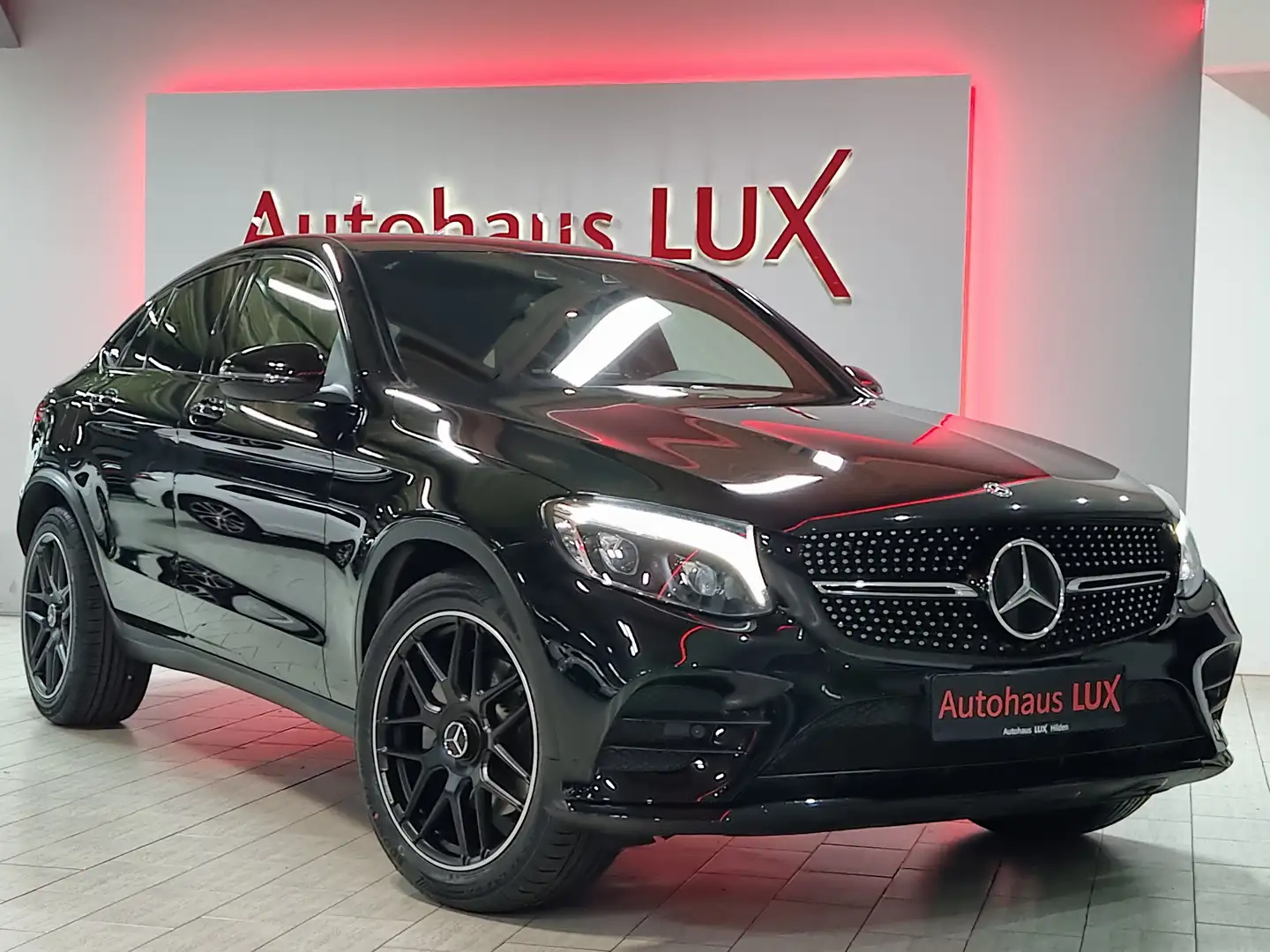 Mercedes-Benz GLC 250 AMG LINE*CARBON*LED*LEDER*DISTRONIC*2HAND Negru - 1