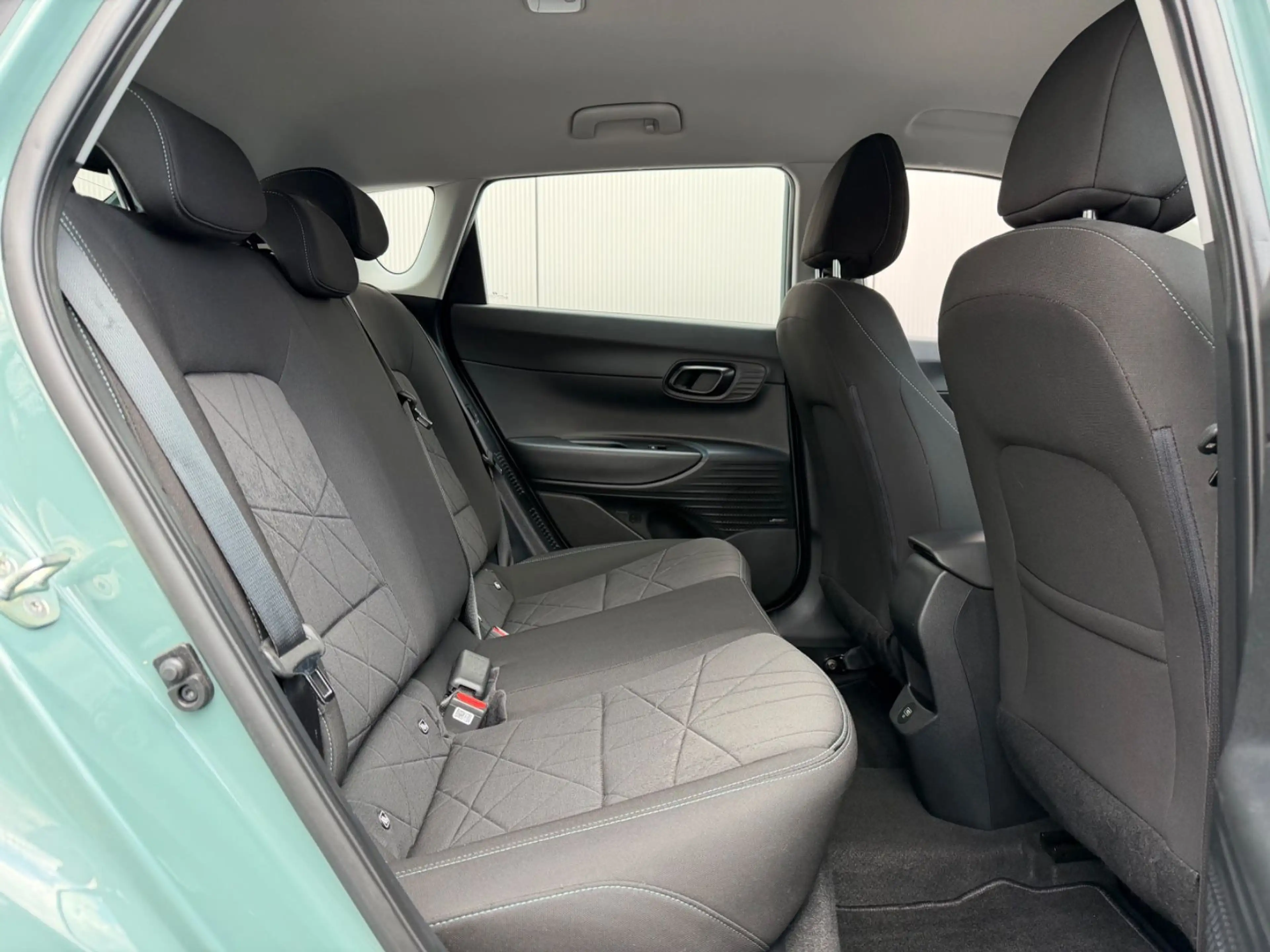 Hyundai BAYON Intro Edition Aut.Nav+Kam BOSE Lenkhz. LED — photo 12