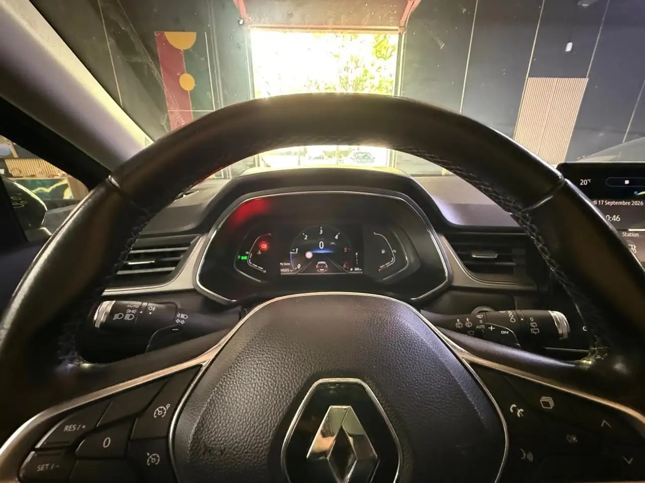 Renault Captur — photo 47