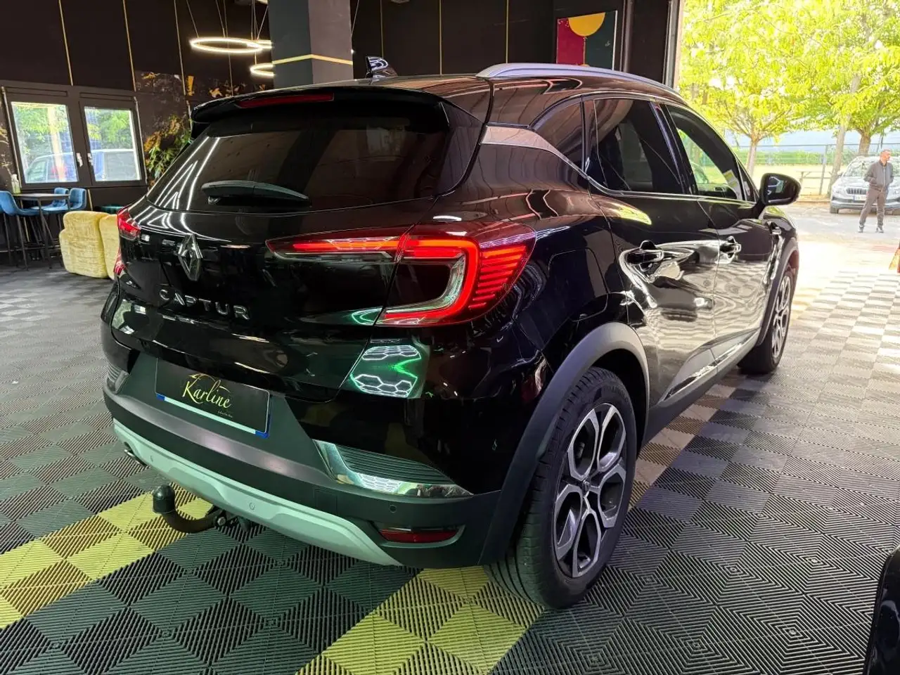 Renault Captur — photo 6