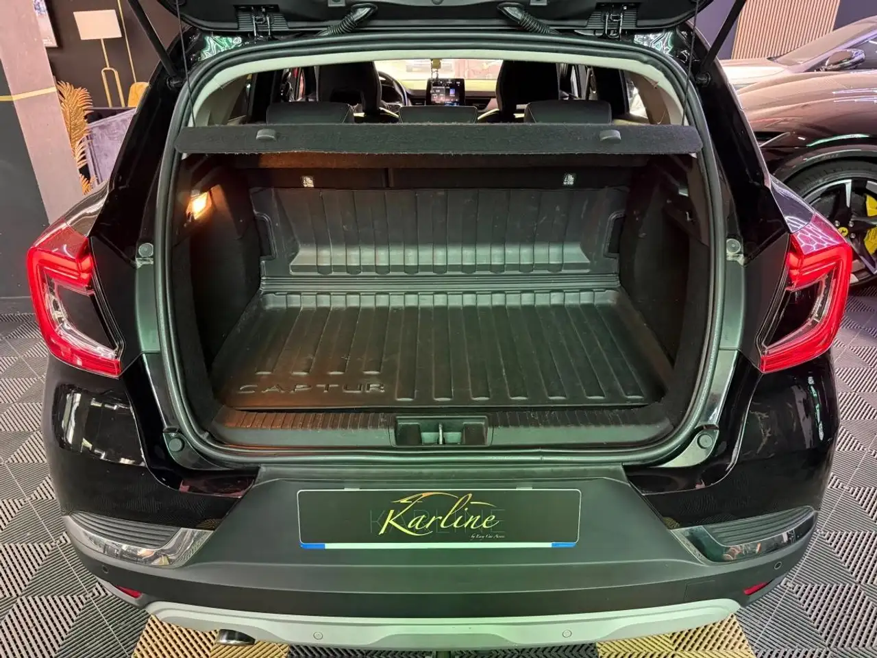 Renault Captur — photo 12