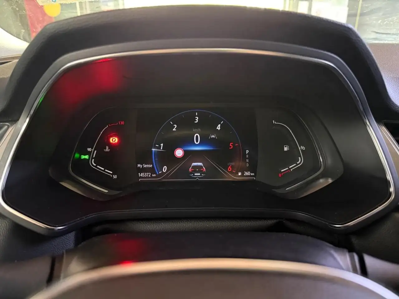 Renault Captur — photo 28