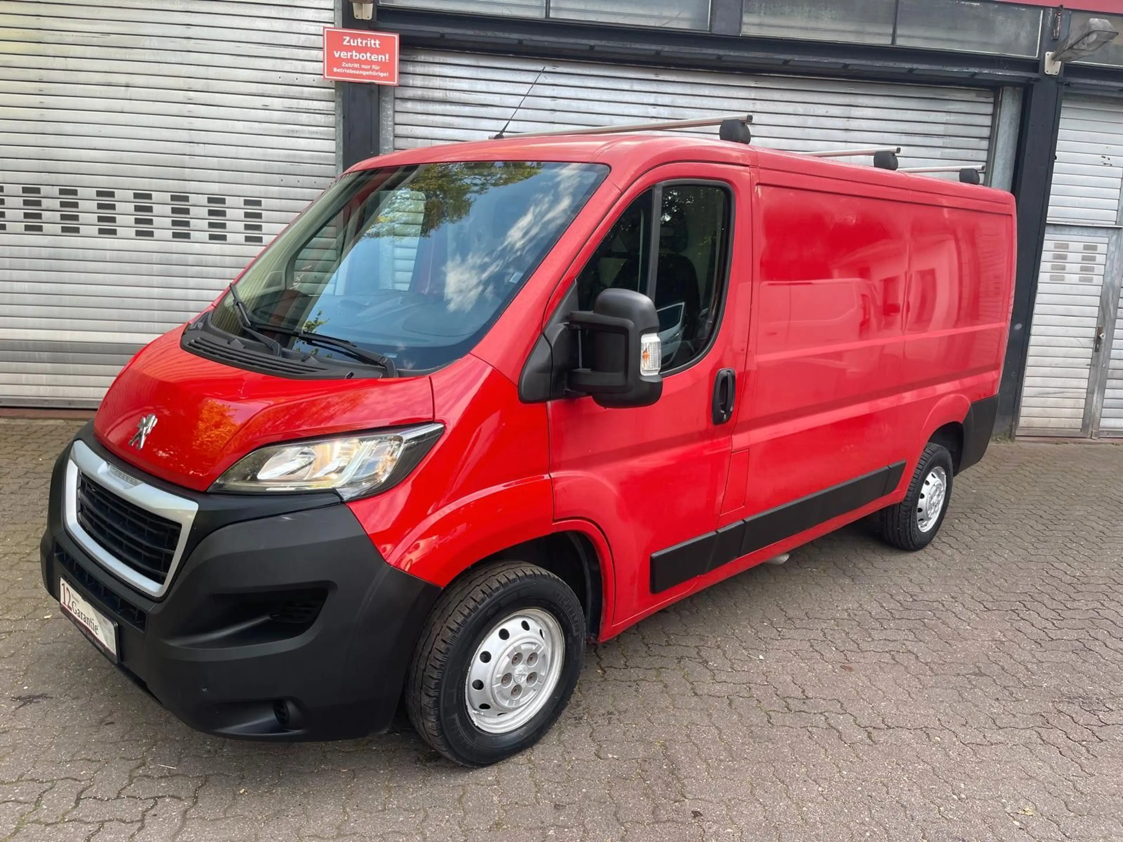 Peugeot Boxer Kasten 330 L2H1 Pro BlueHDi 110 — photo 2