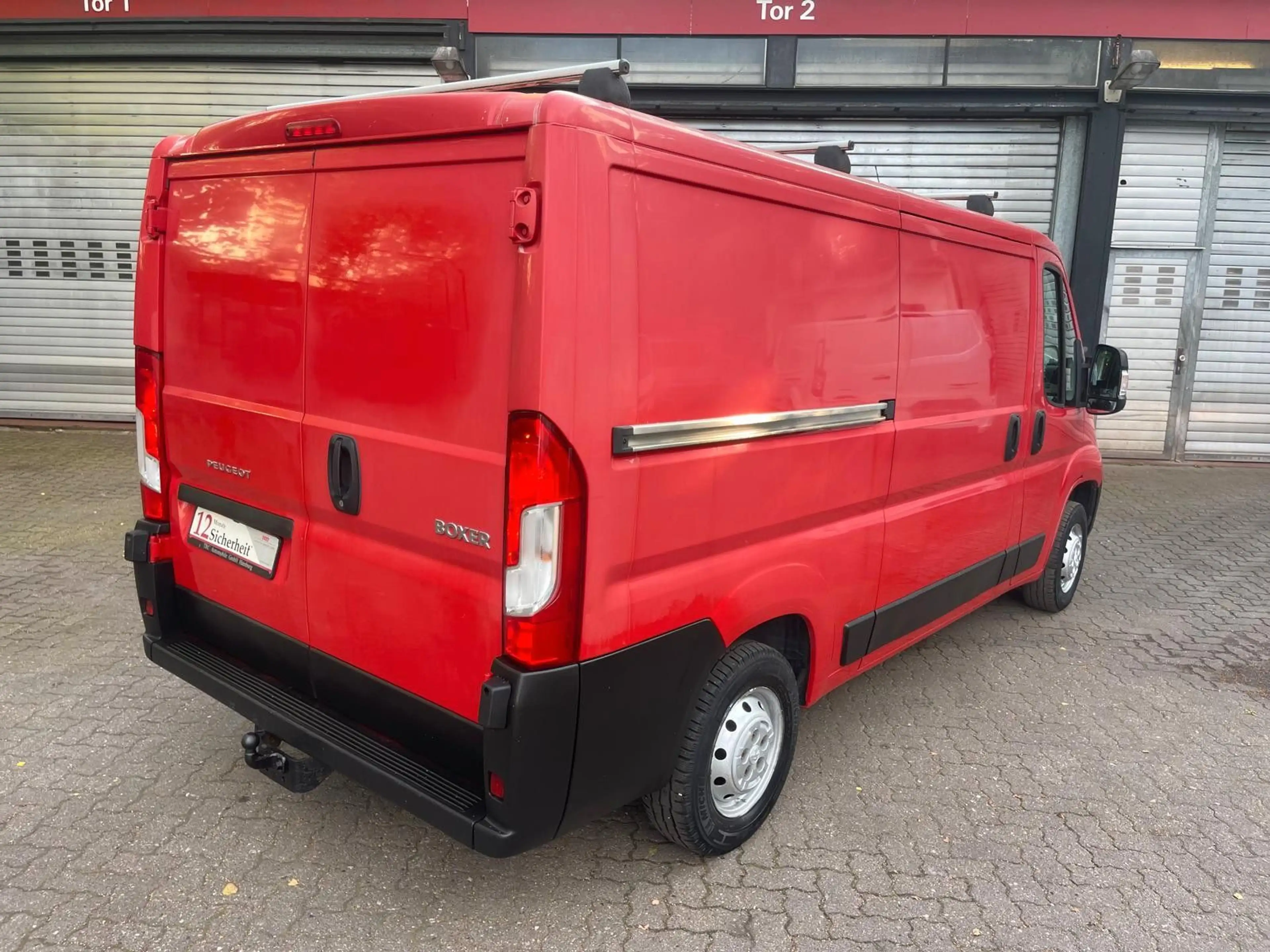 Peugeot Boxer Kasten 330 L2H1 Pro BlueHDi 110 — photo 6