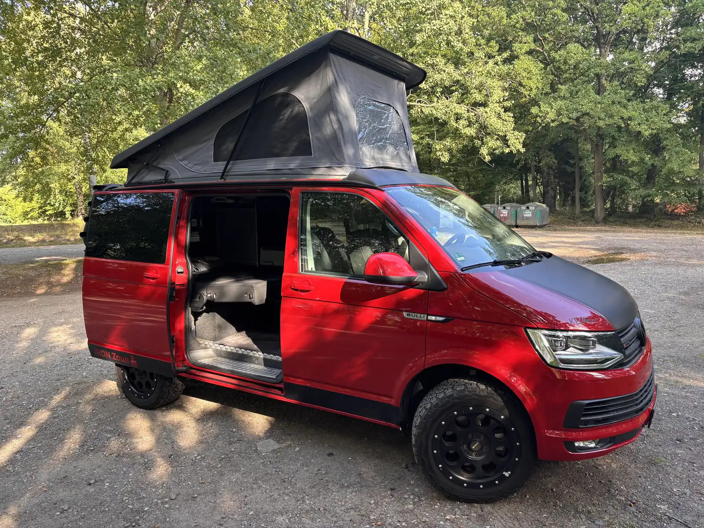 Volkswagen T6 Kombi T6 Rockton  4Motion Camper Offroad Rot - 1