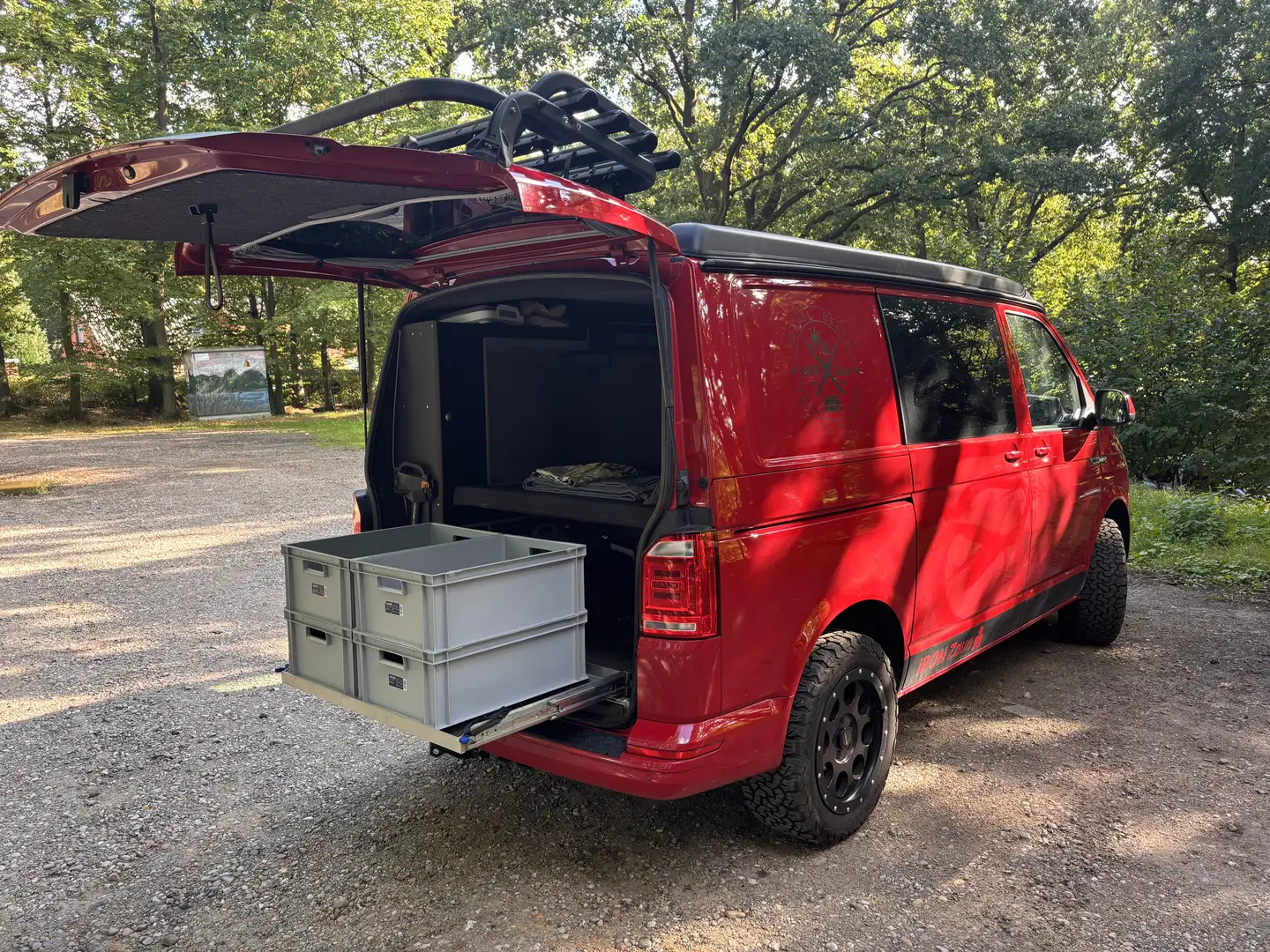 Volkswagen T6 Kombi T6 Rockton  4Motion Camper Offroad Rot - 2