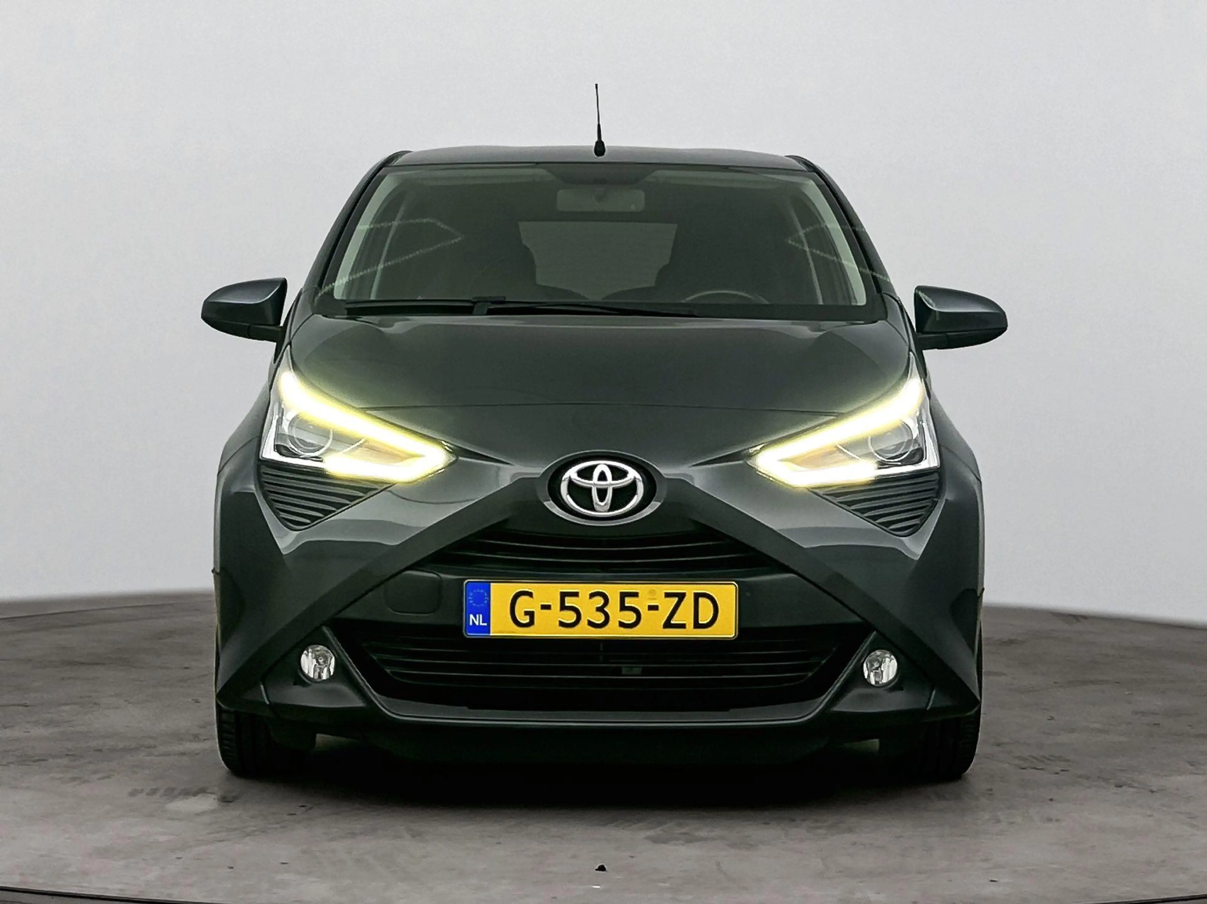 Toyota Aygo 1.0 VVT-i x-joy | Airco | getint glas | LM velgen — photo 4