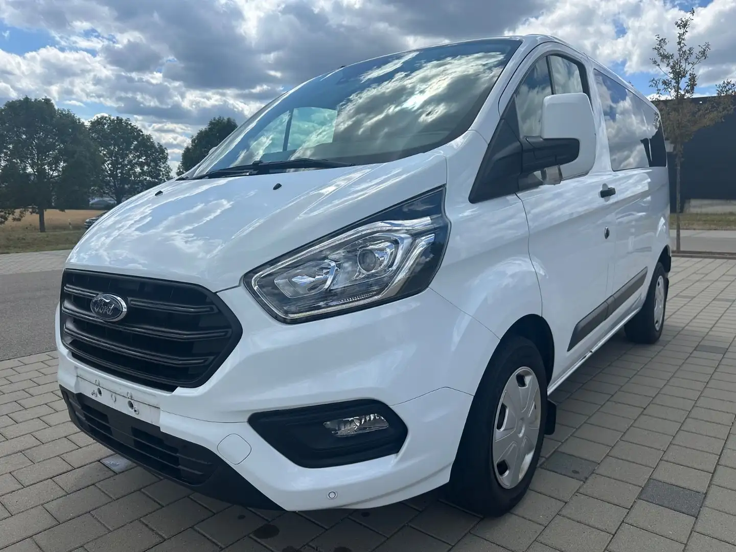 Ford Transit /Tourneo Custom Kombi 320 L1 Trend*9 SITZ Weiß - 1