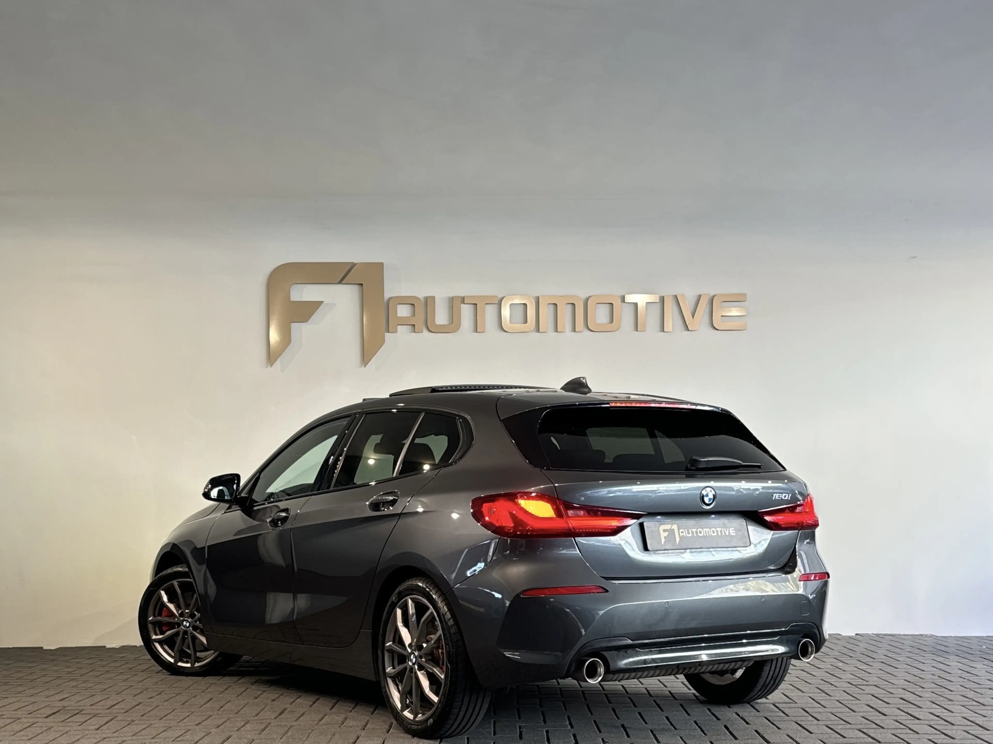 BMW 120 1-serie 120i High Executive Pano|Stoelverwarming|C — photo 6