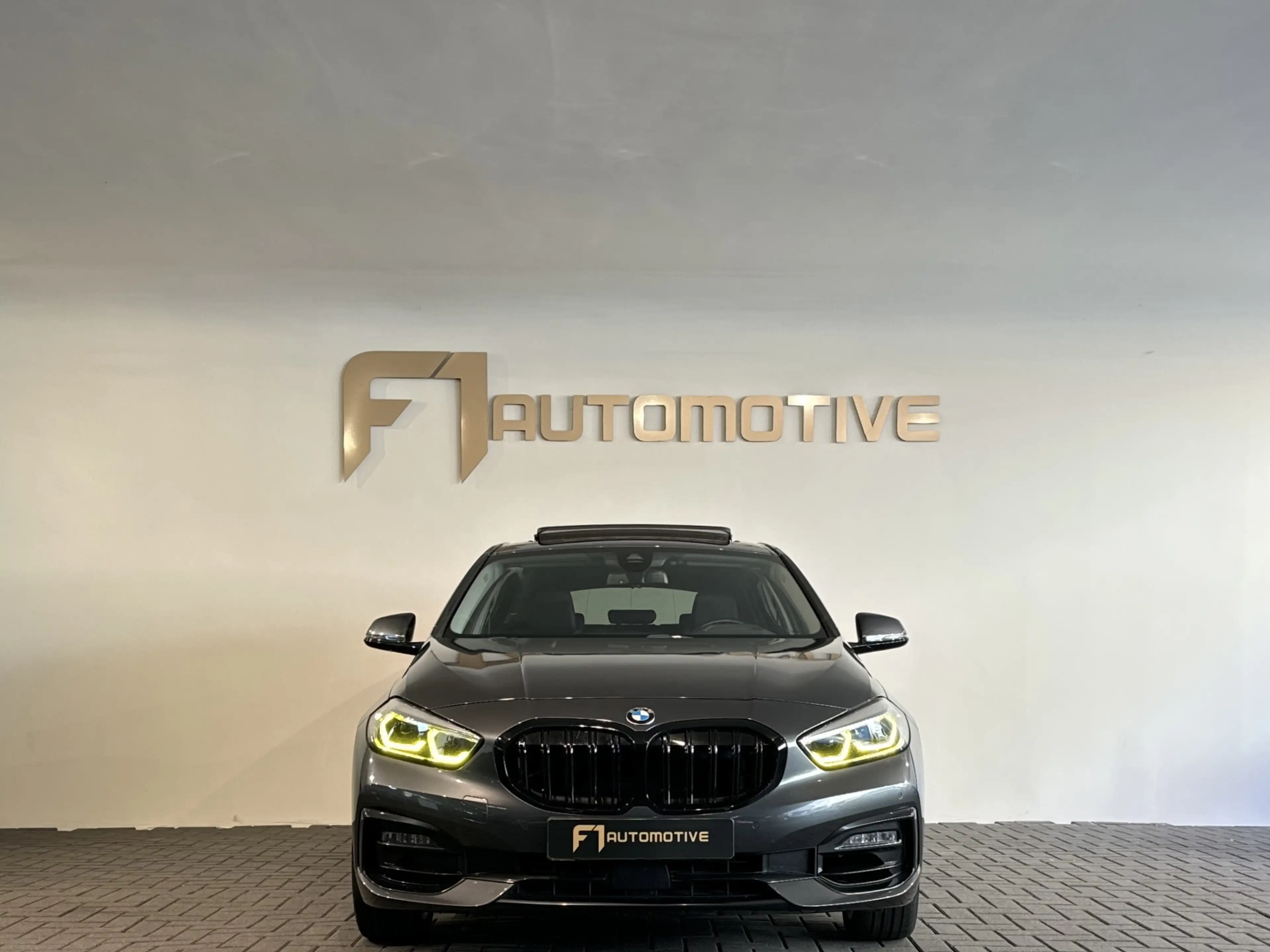 BMW 120 1-serie 120i High Executive Pano|Stoelverwarming|C — photo 2