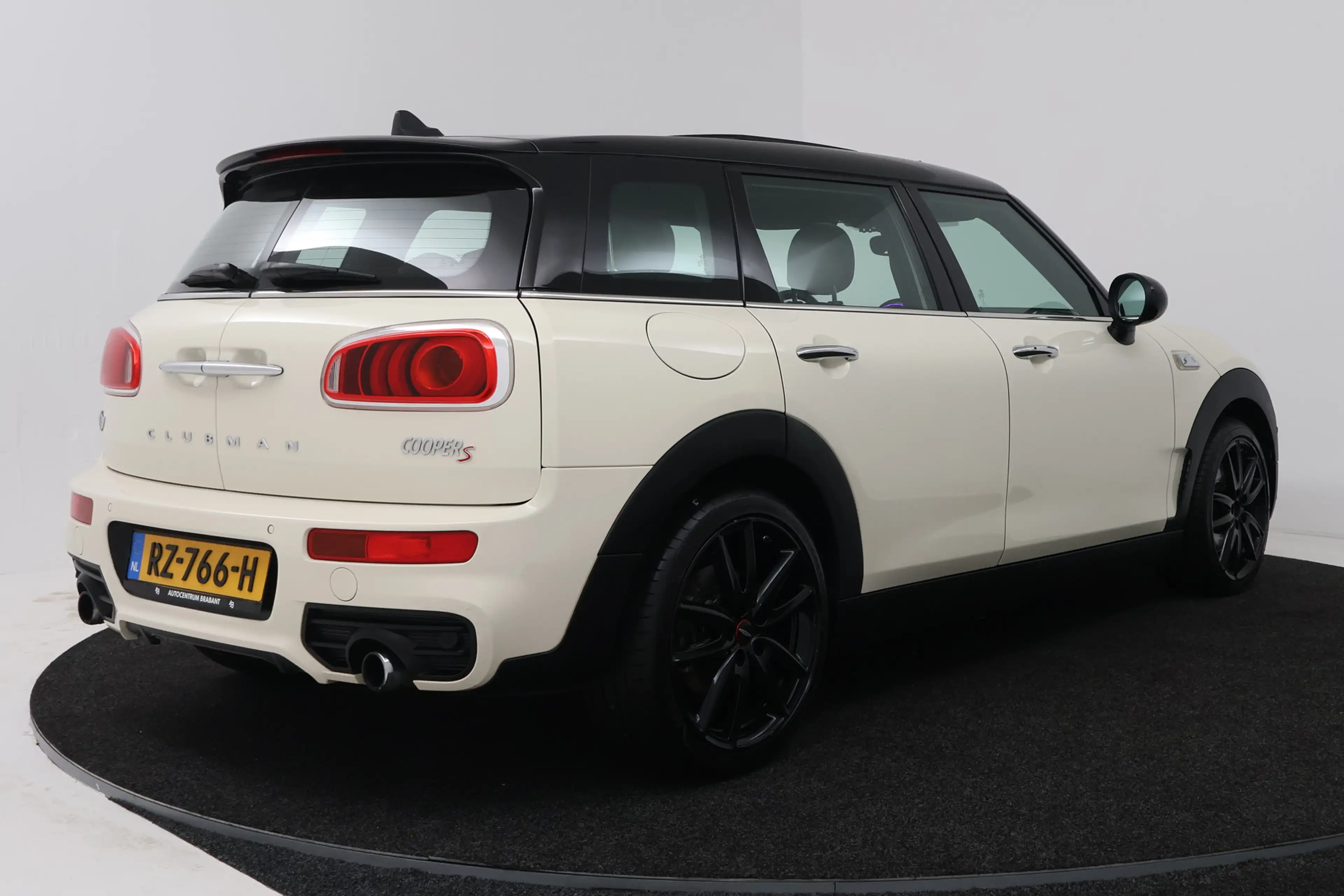 MINI Cooper S Clubman 2.0 Chili Serious Business (PANORAMADAK, STOELVERW — photo 15