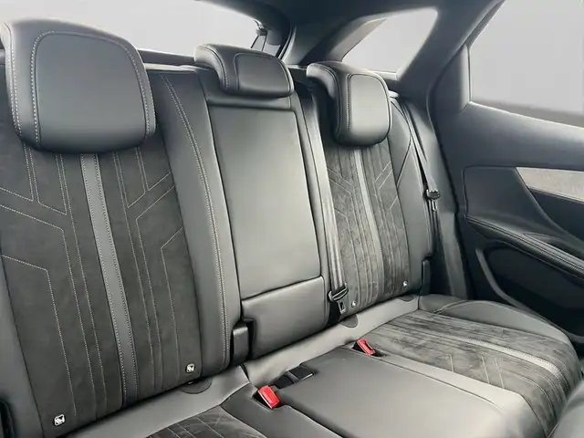Peugeot 3008 view 13