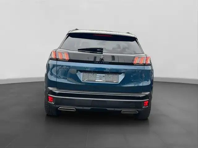 Peugeot 3008 view 4