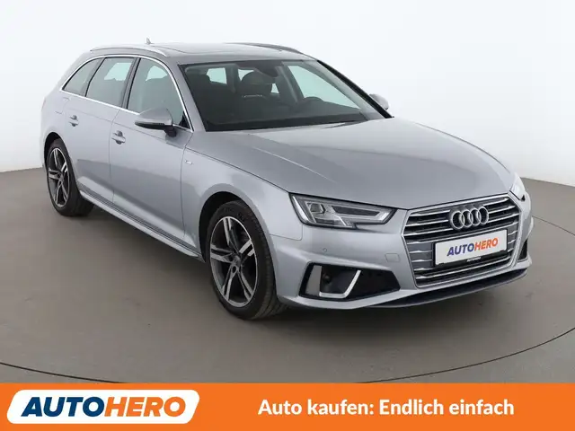 Audi A4 view 8