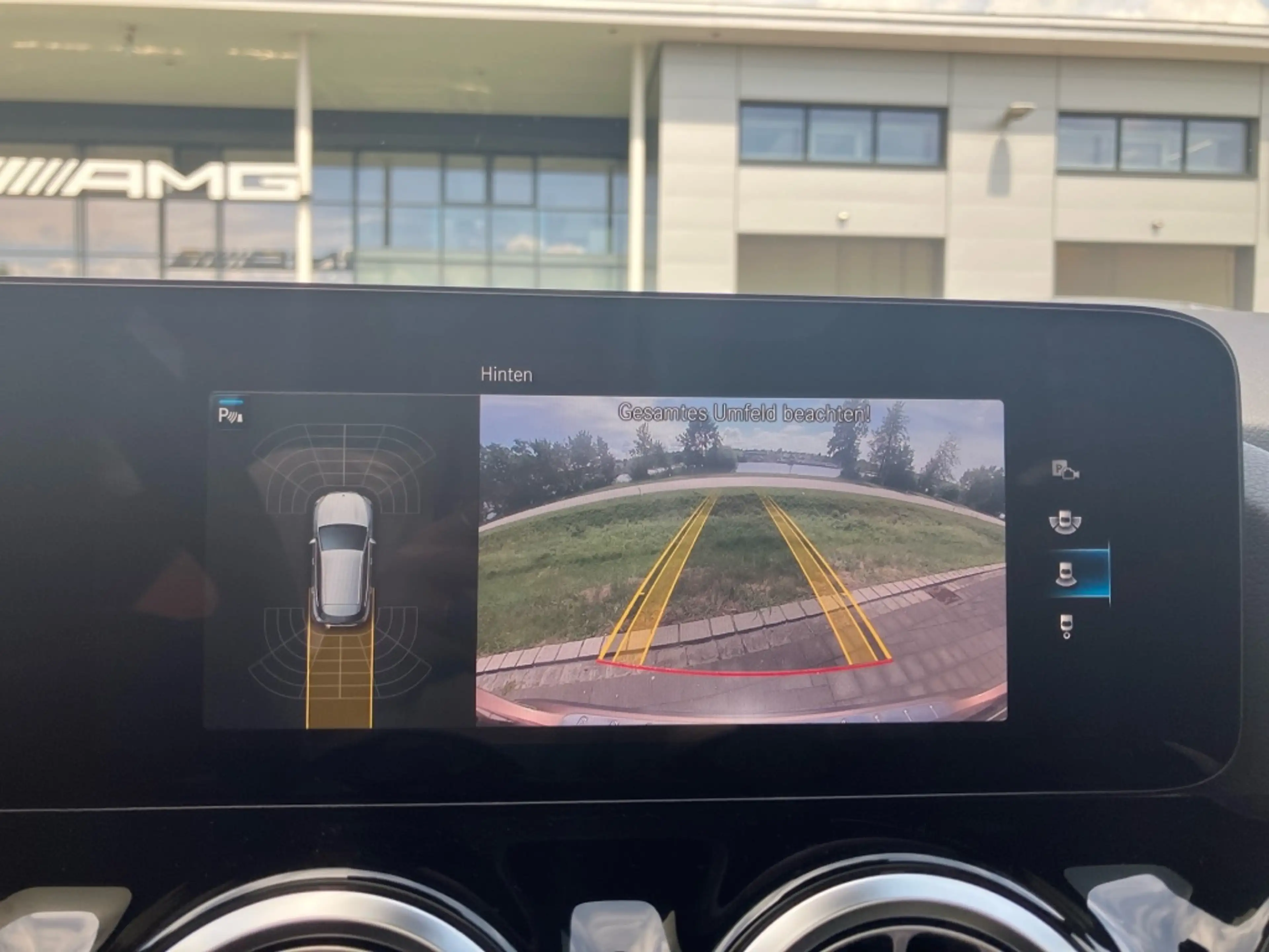 Mercedes-Benz GLA 220 d 4M Progressive+Pano+AHK+KEYLESS+MBeam — photo 14