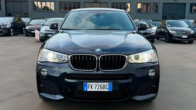 BMW X4 view 2