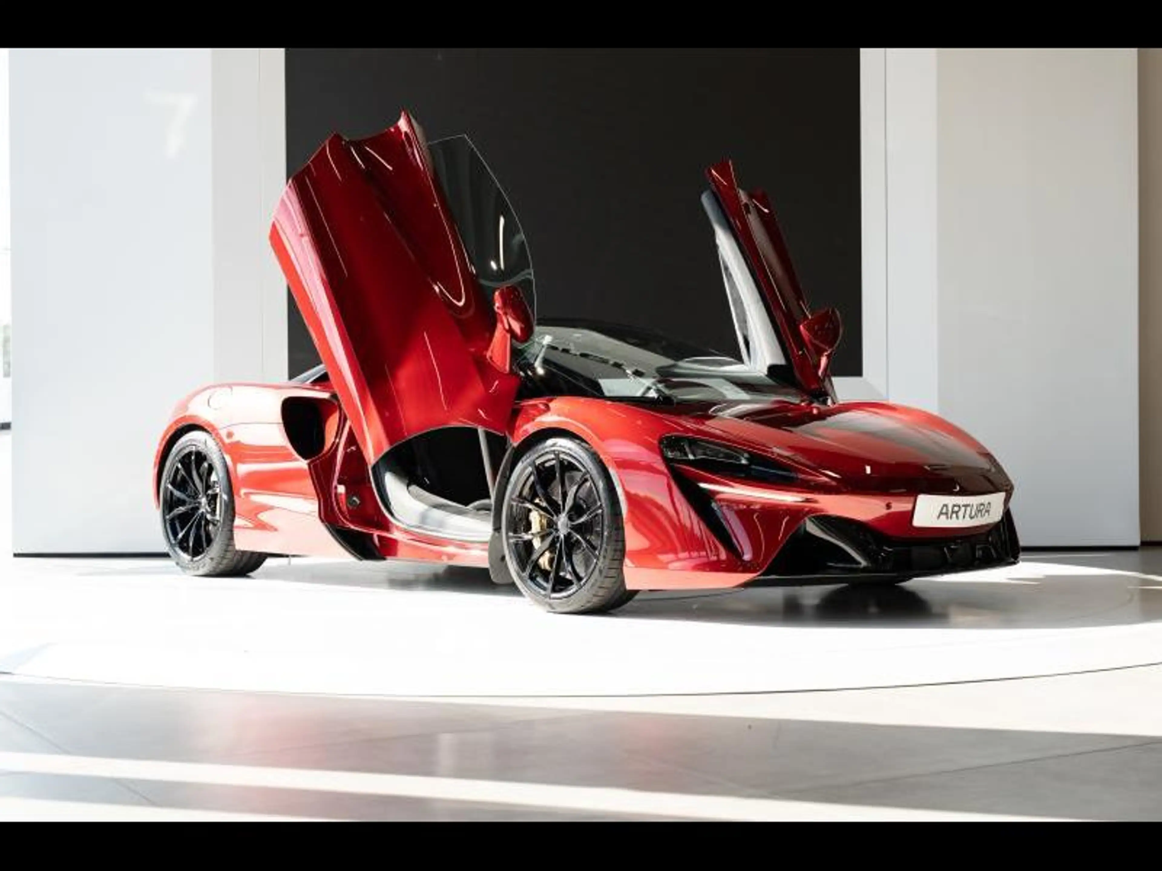 McLaren Artura Spider McLaren Artura Spider – Elite Amaranth Re — photo 9