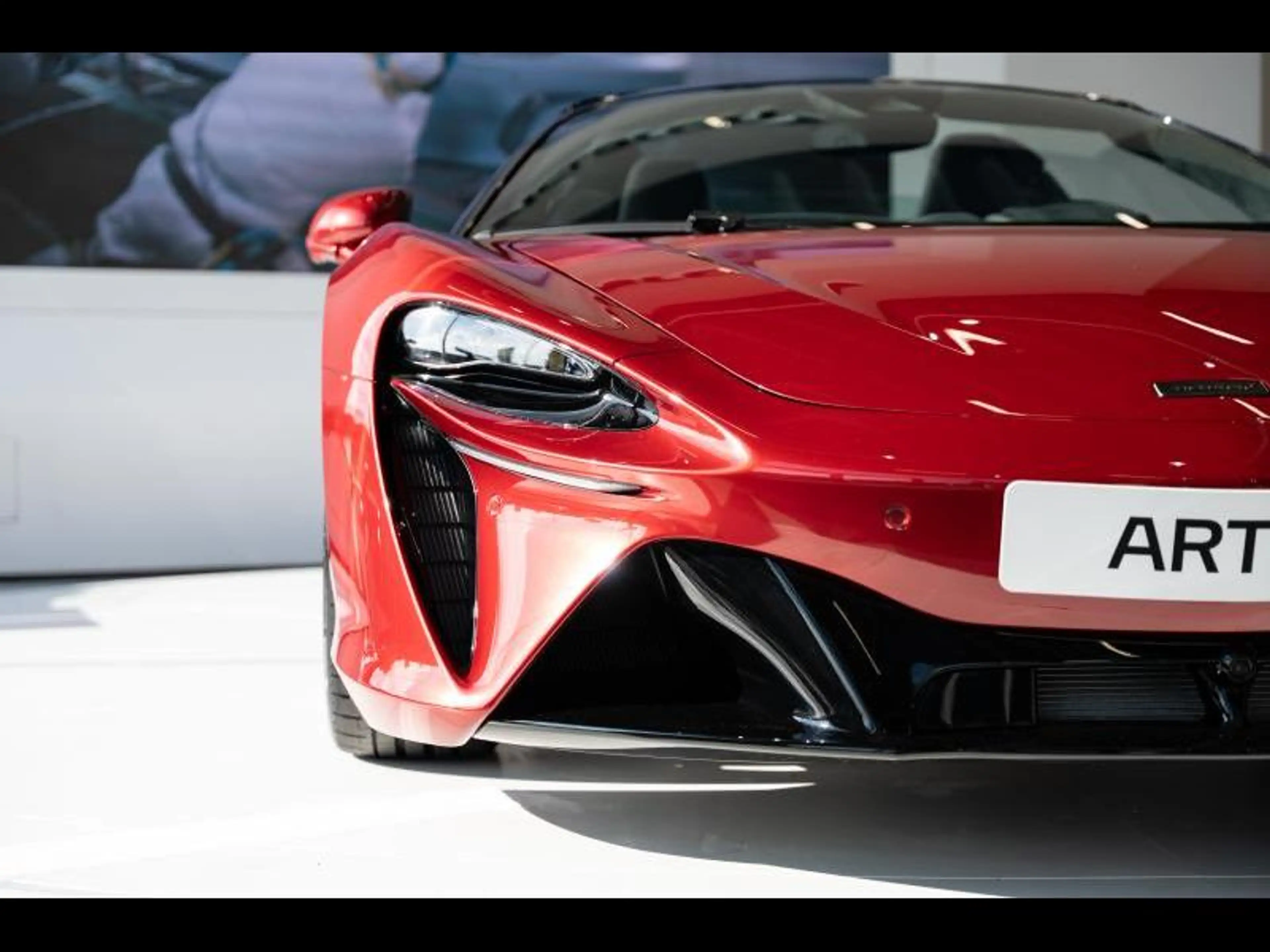 McLaren Artura Spider McLaren Artura Spider – Elite Amaranth Re — photo 14
