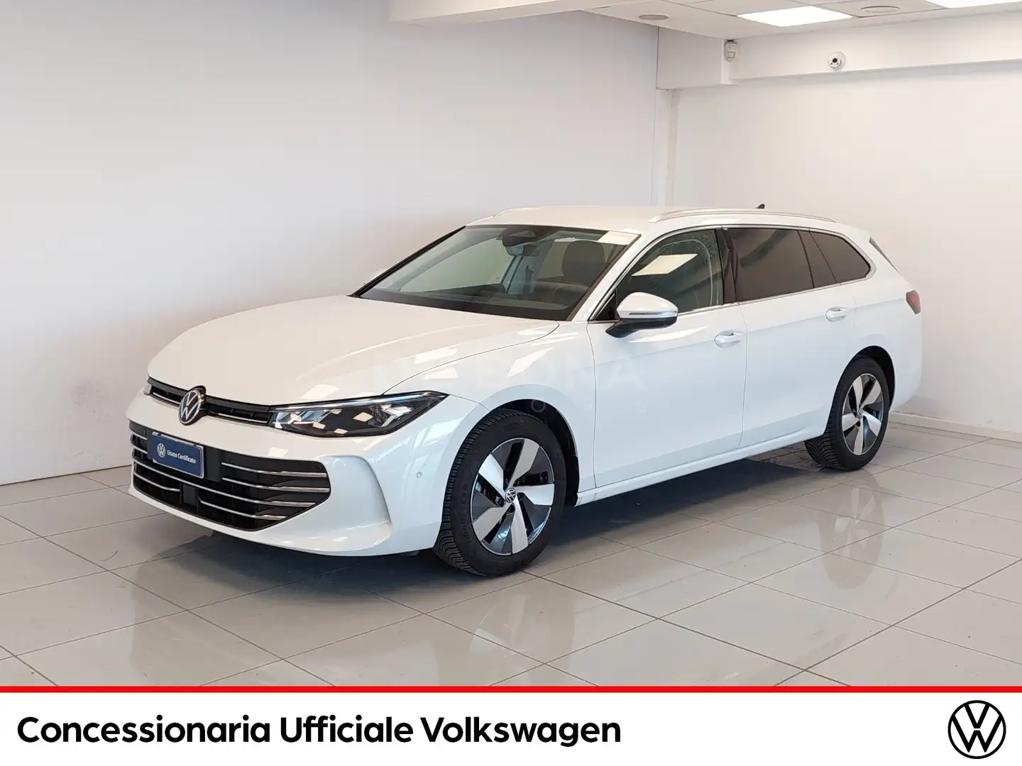 Volkswagen Passat Variant 2.0 tdi scr business 150cv dsg Bianco - 1