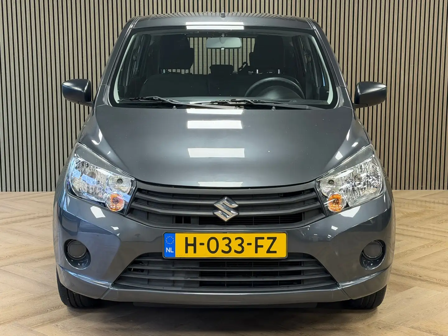 Suzuki Celerio 1.0 Exclusive AIRCO PDC BLUETOOTH USB ELEKTR.PAKKE Grau - 2
